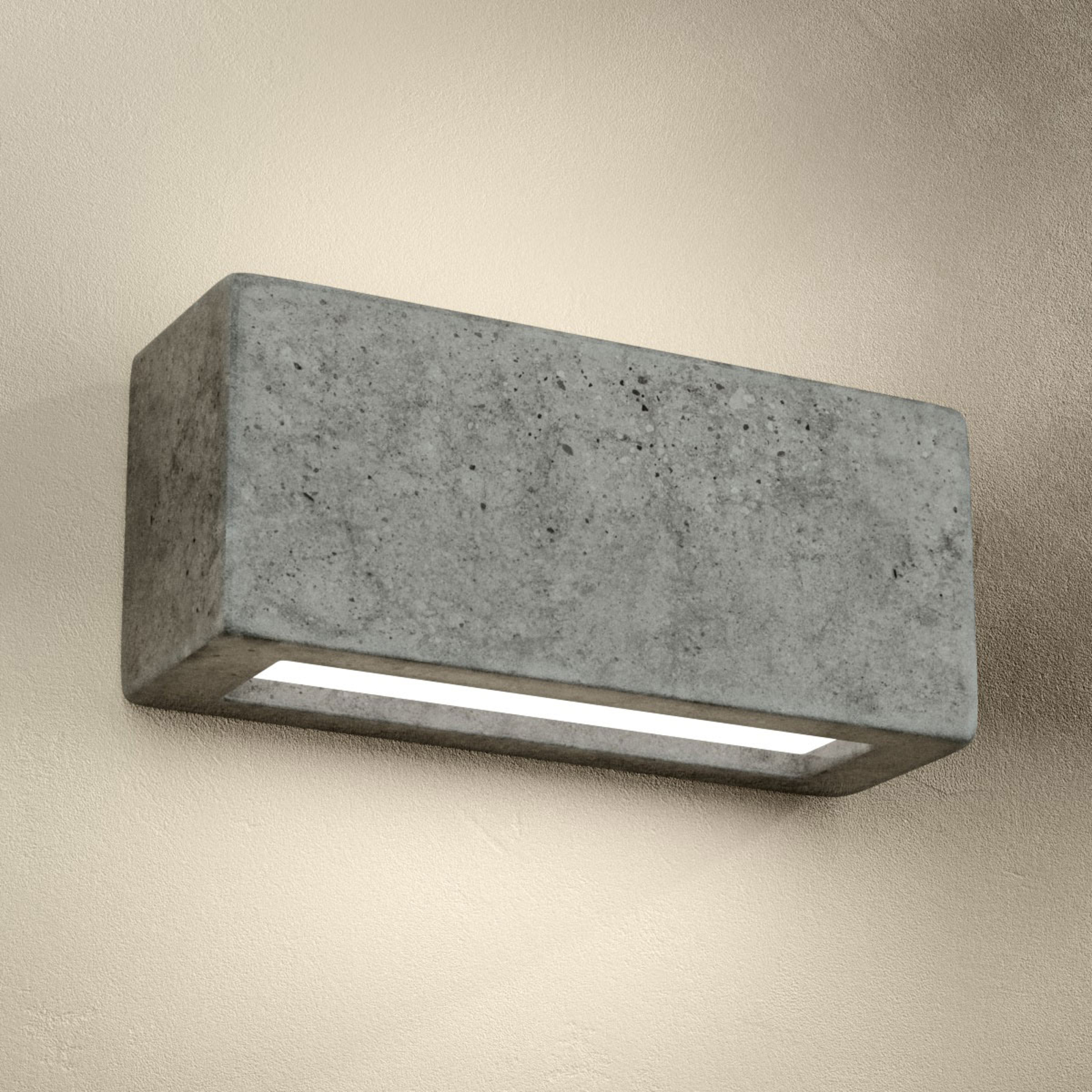 Støbt af beton – væglampe Proof |
