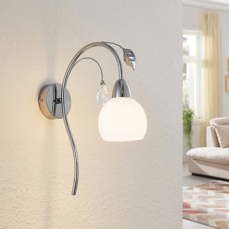 Lindby Taraneh wall light, downlight