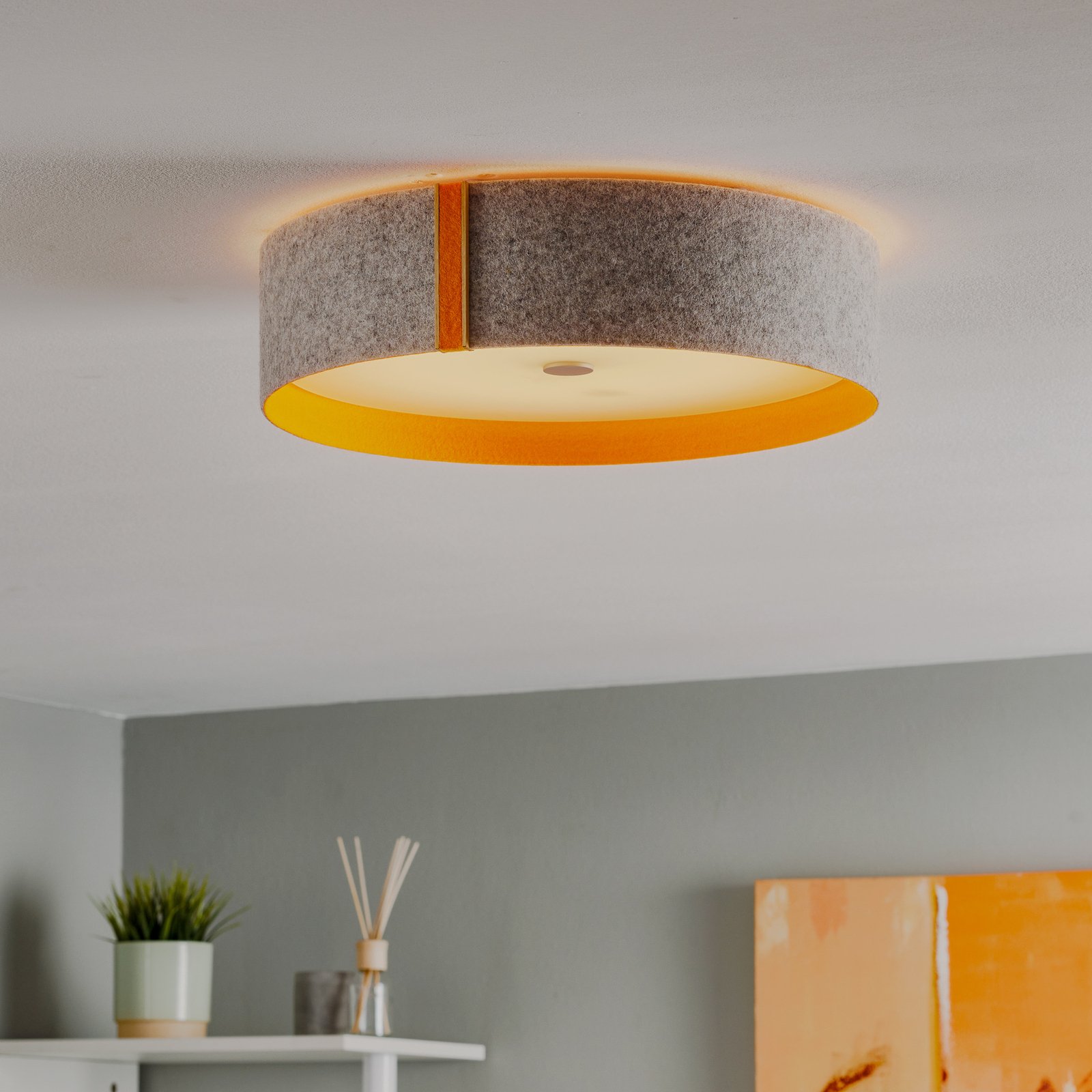 Lara felt – taklampe i filt med LED, grå, oransje
