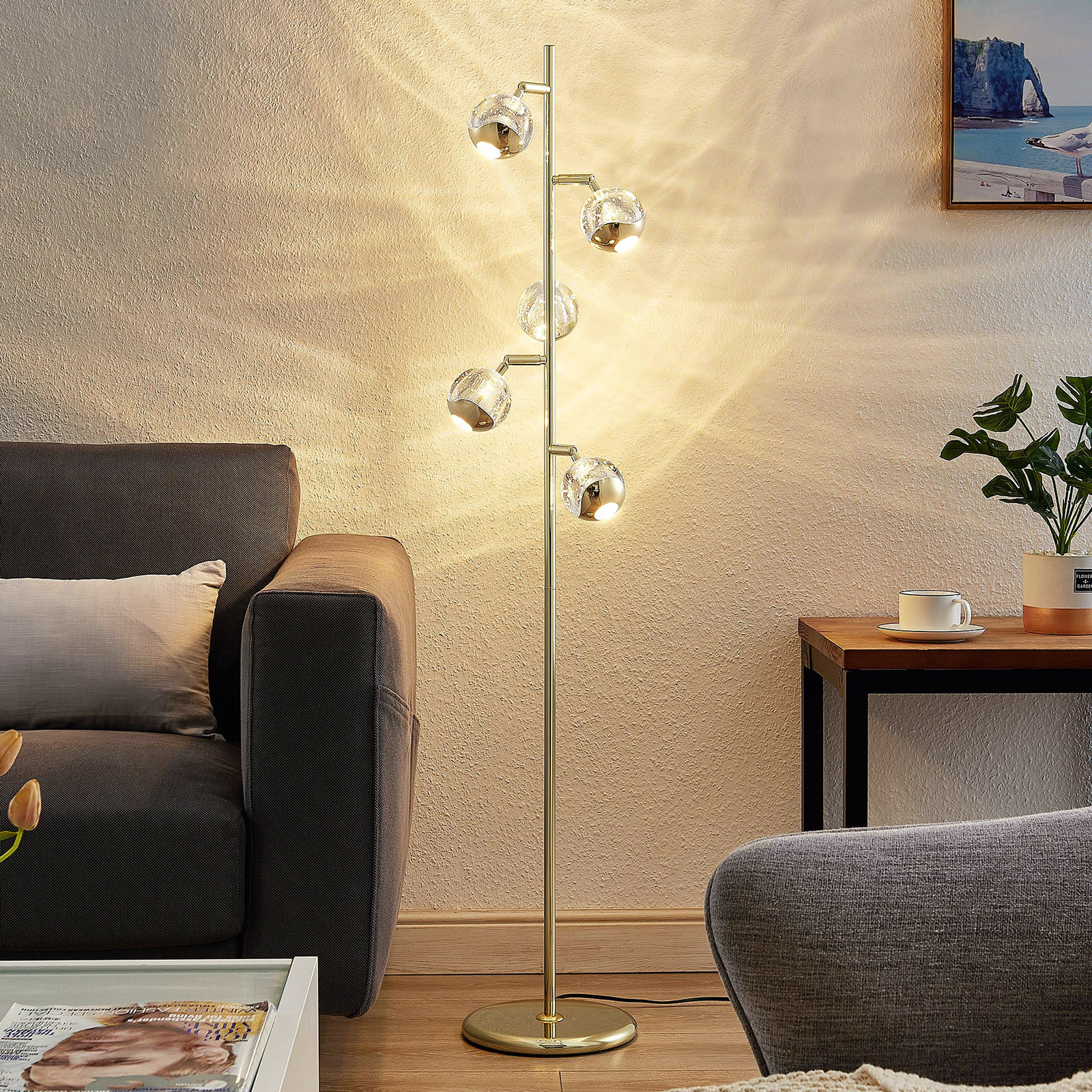 Lucande Kilio lámpara de pie LED, atenuable, oro
