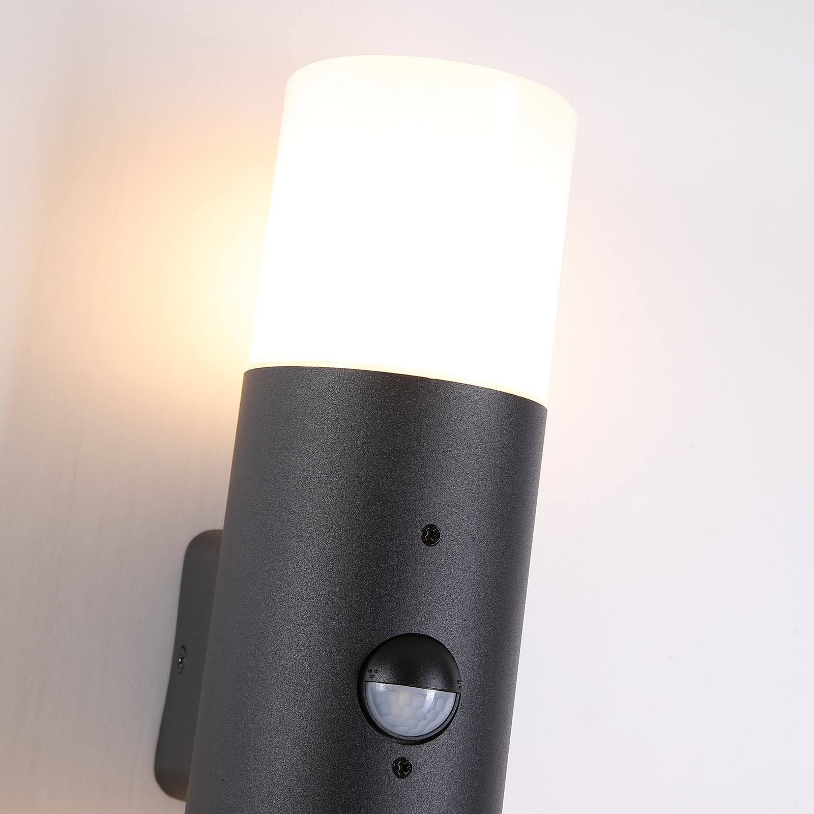 Cannes outdoor wall lamp, height 30 cm, black and white, 2-bulb, sensor