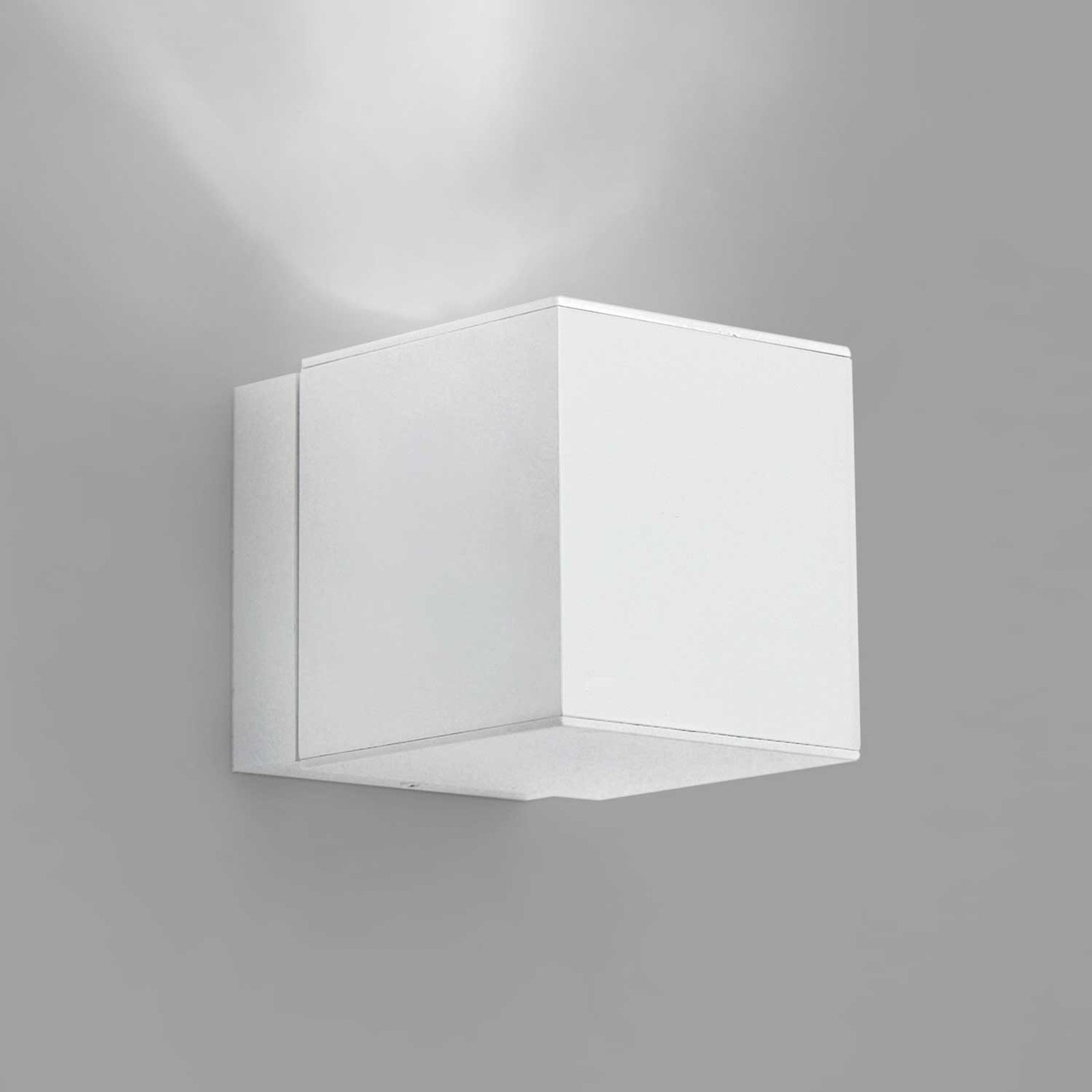 Milan Dau Spot wall light open on one side
