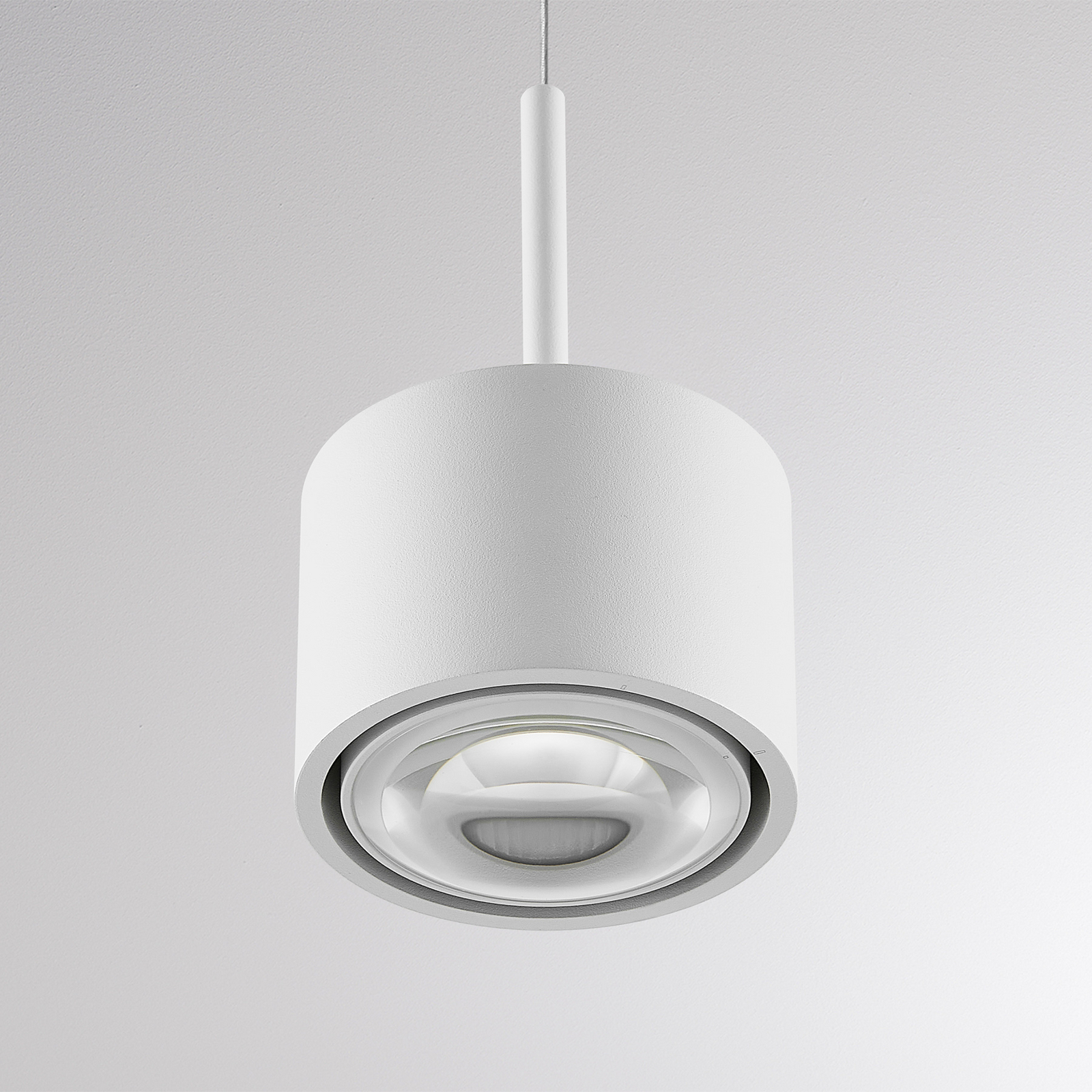 LED-riippvalgusti MAG MINI, valge, Ø 9 cm, CCT, hämardatav, metall LED-riippvalgusti MAG MINI, valge, Ø 9 cm, CCT, hämardatav, metall