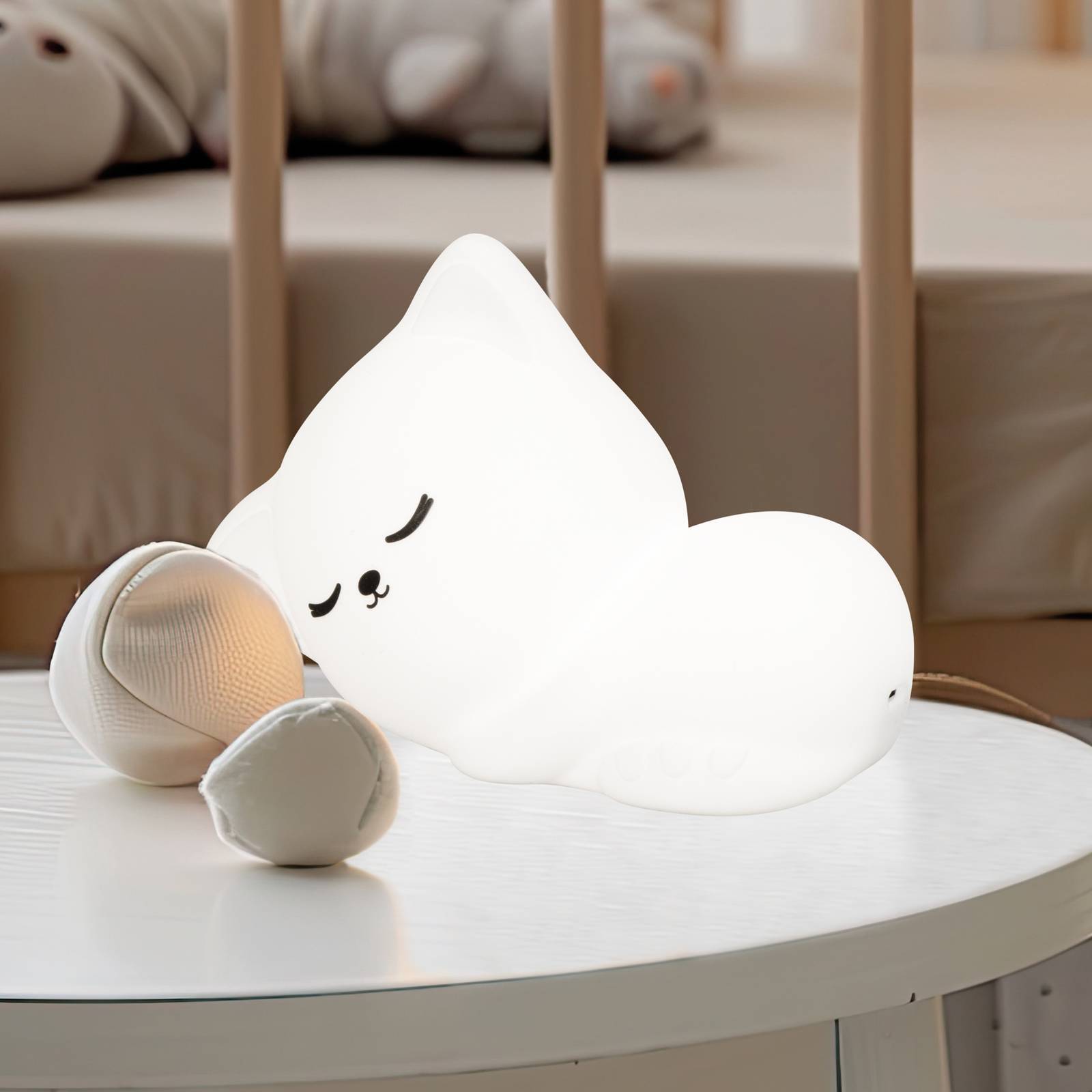 FH Lighting Luminaire LED rechargeable Mia, blanc, longueur 16 cm, silicone