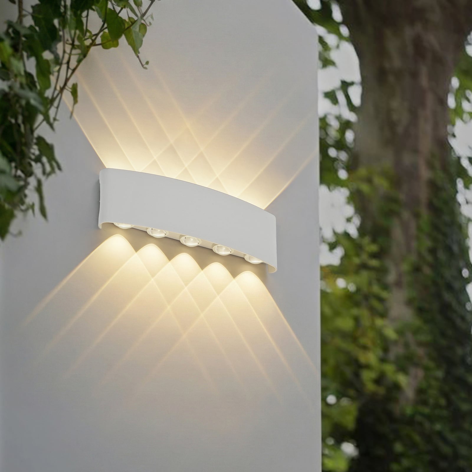 Lindby LED-välisvalgustid Ithan, 5-leheline, valge, 27 cm Lindby LED-välisvalgustid Ithan, 5-leheline, valge, 27 cm