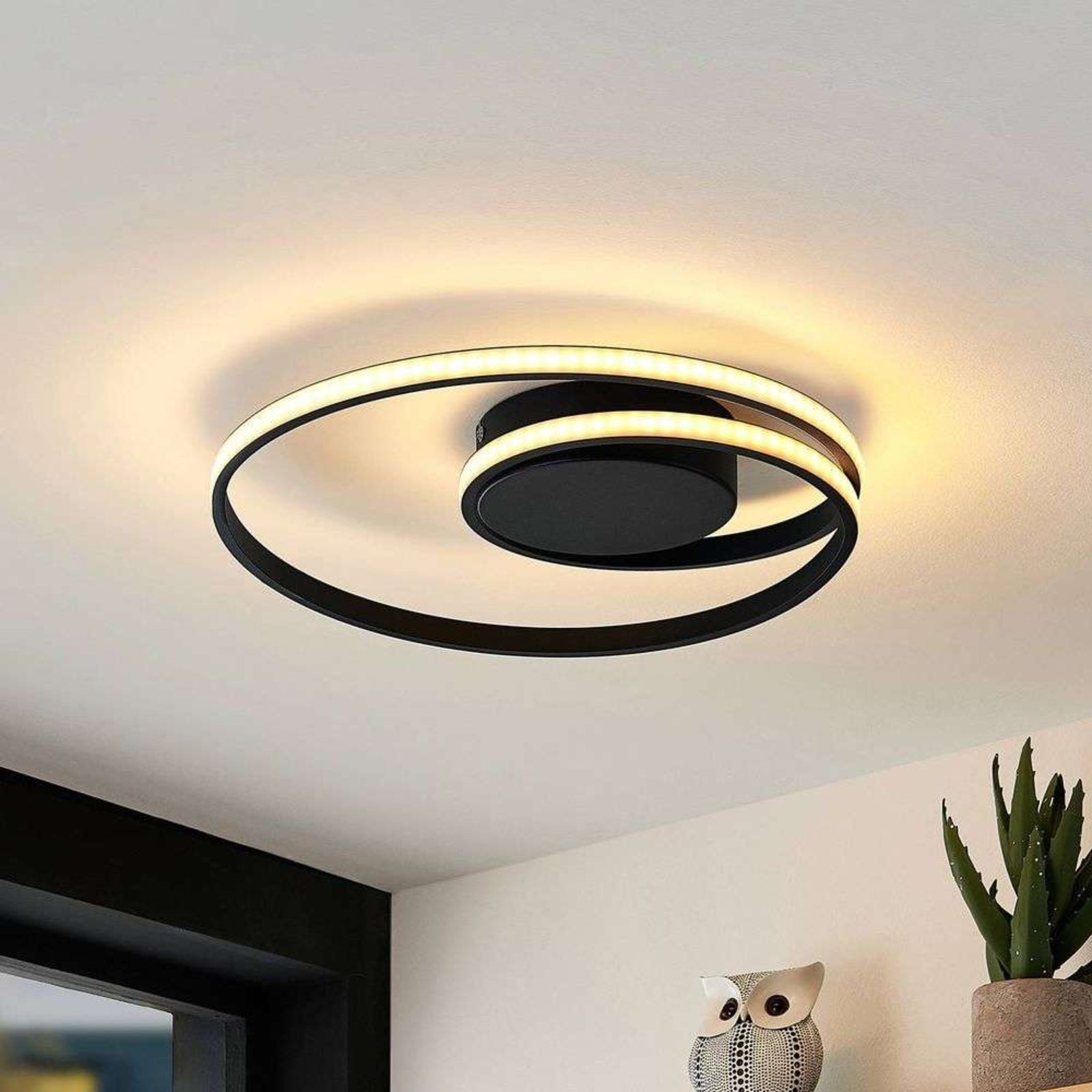 Youna LED Plafonieră Black - Lindby