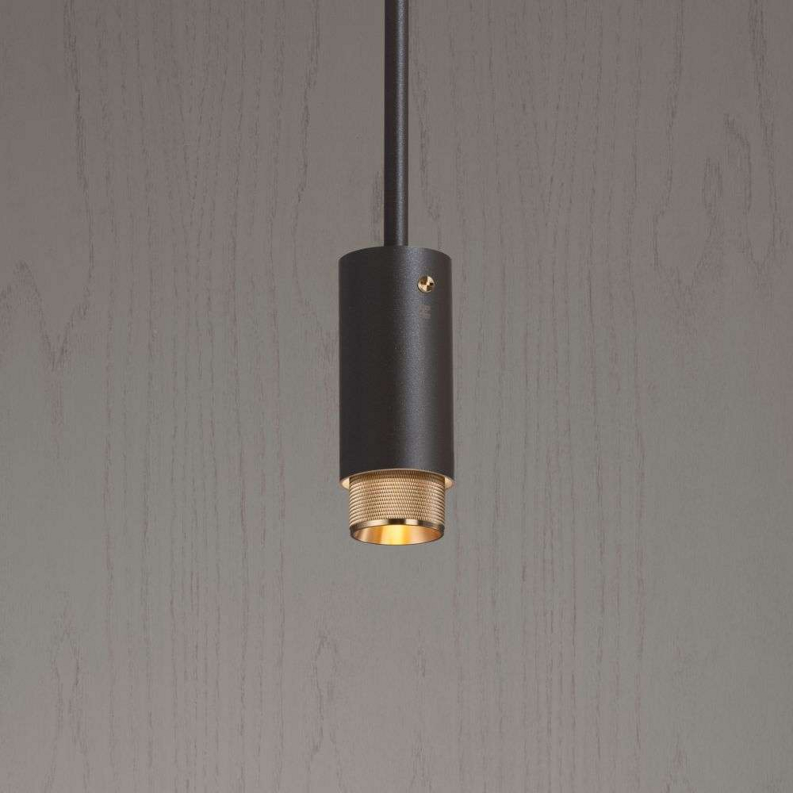 Exhaust Cross Lampada a Sospensione Graphite/Brass - Buster+Punch