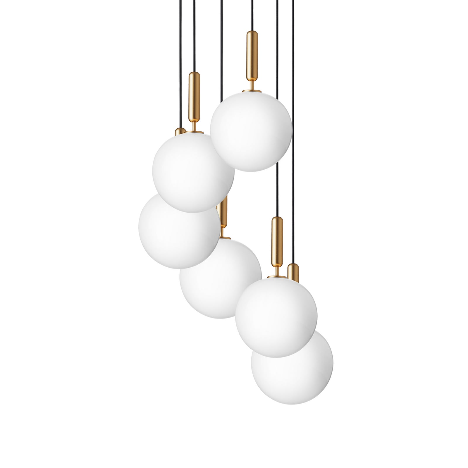 Miira 6 ljuskrona Large, mässing/opal, 6 lampor - Nuura