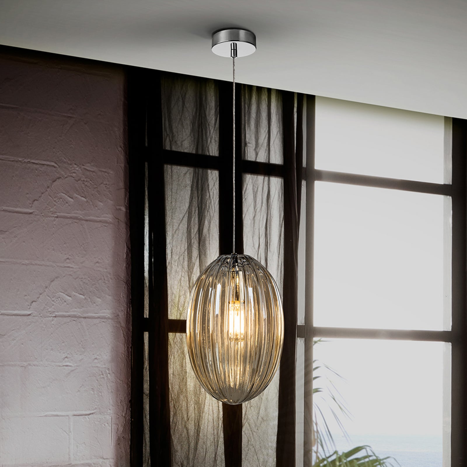 Hanglamp Ovila, 1-lamp, Ø 20 cm, chroom/cognac, glas