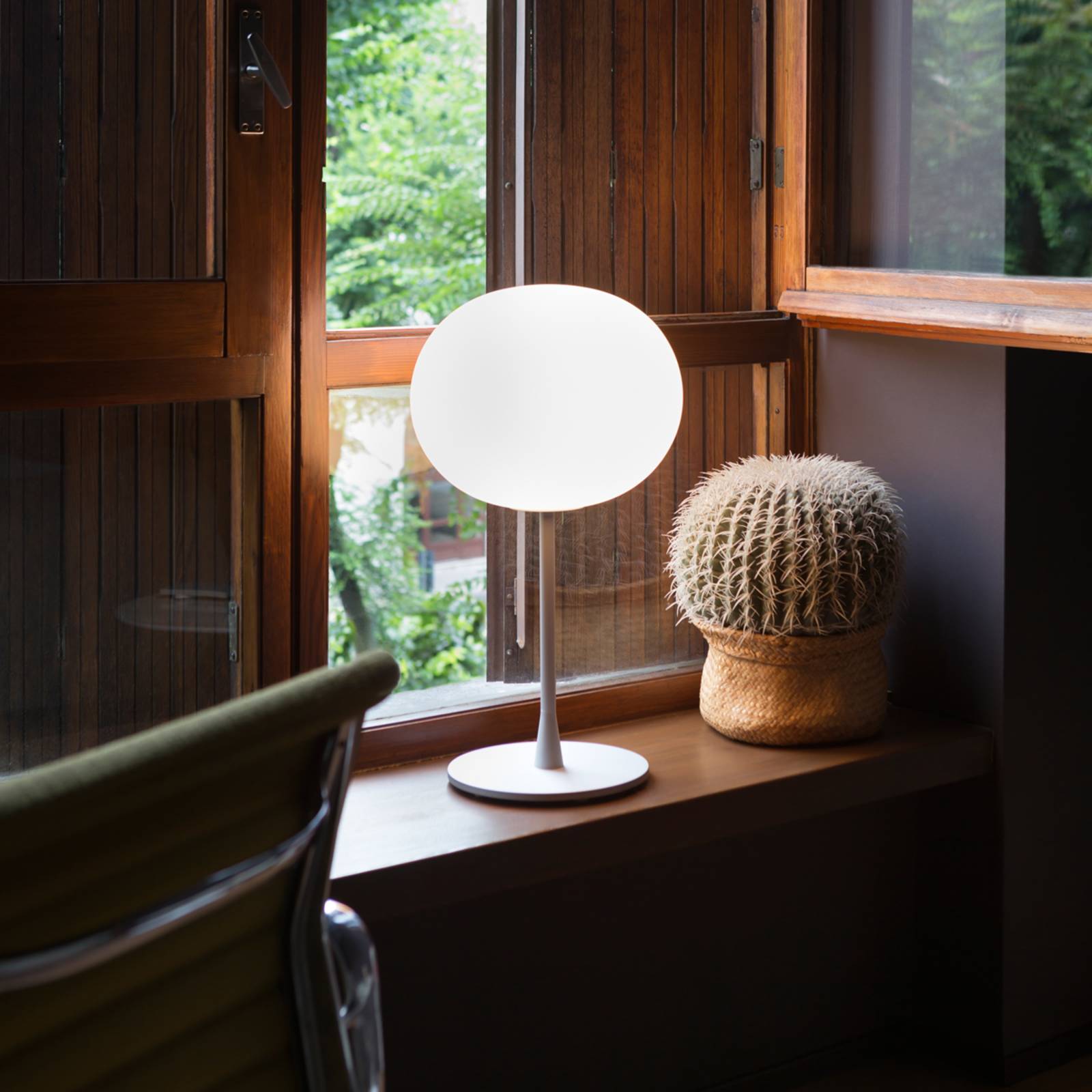 Lampa stołowa FLOS Glo-Ball Table 1, matowy srebrny