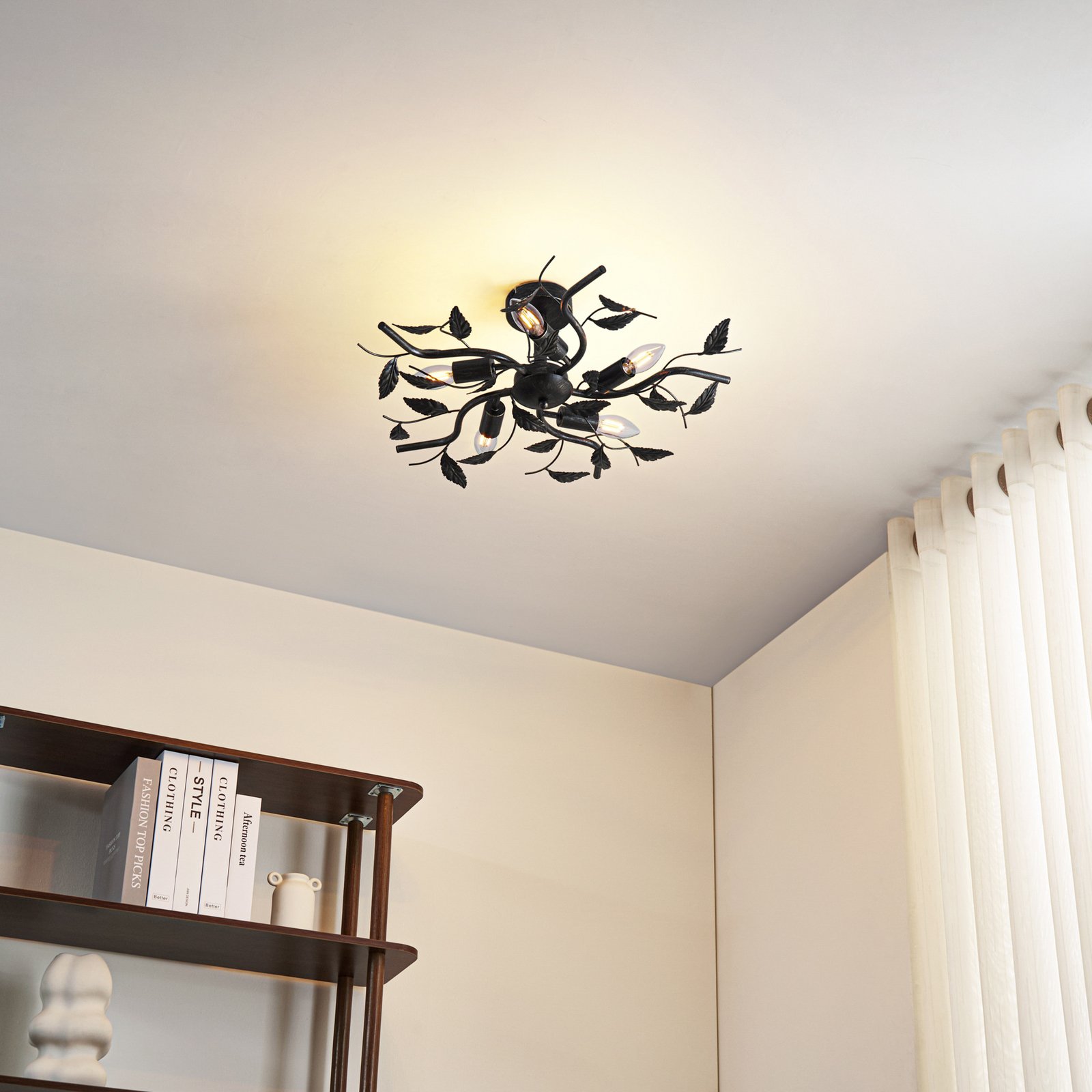 Lindby taklampa Yos, 5 lampor, 58 cm, svart-guld, E14