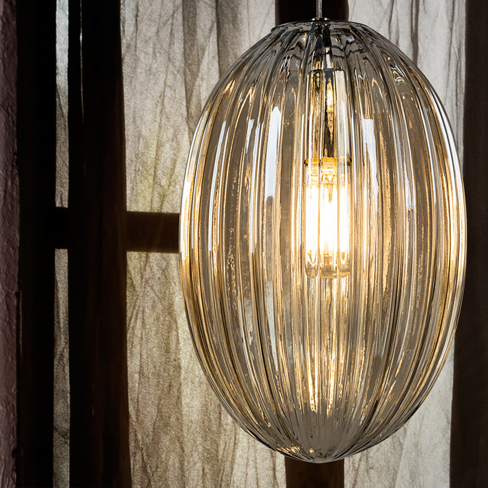 Hanglamp Ovila, 1-lamp, Ø 20 cm, chroom/cognac, glas