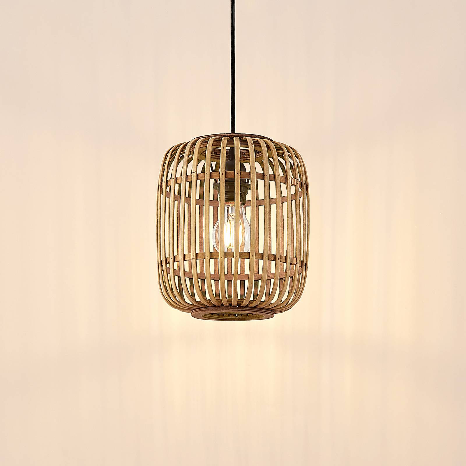 Lampa wisząca Lindby Canyana, naturalna, rattan, Ø 22 cm