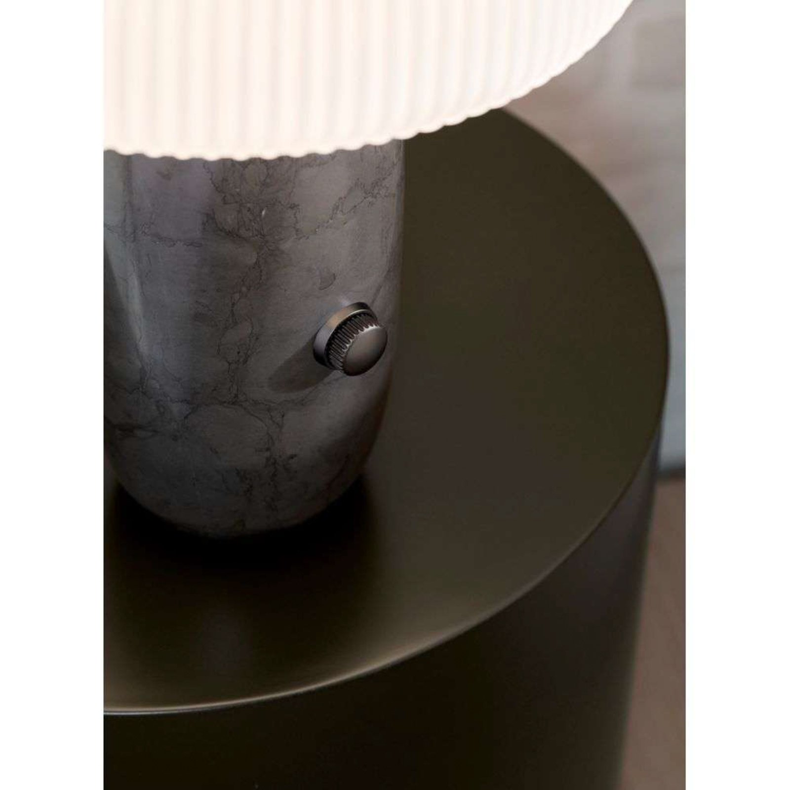 Vipp591 Sculpture Stolová Lampa Grey - Vipp