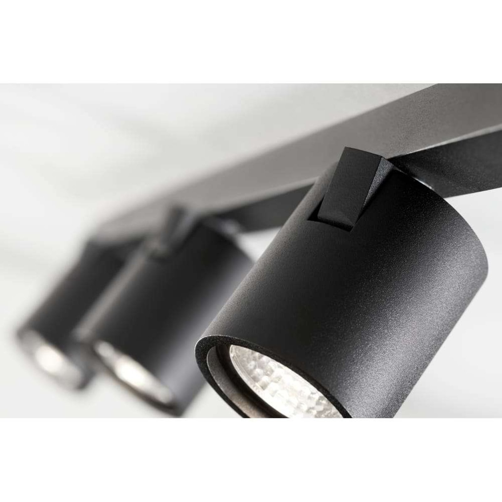 Focus Mini LED 3000K L70 Ceiling Lamp Black - LIGHT-POINT