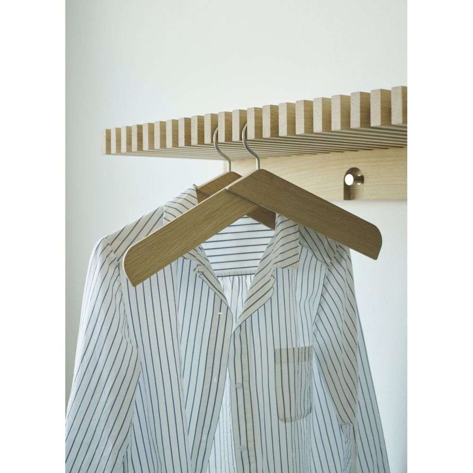 Collar Hanger Oak/Stainless Steel - Skagerak by Fritz Hansen