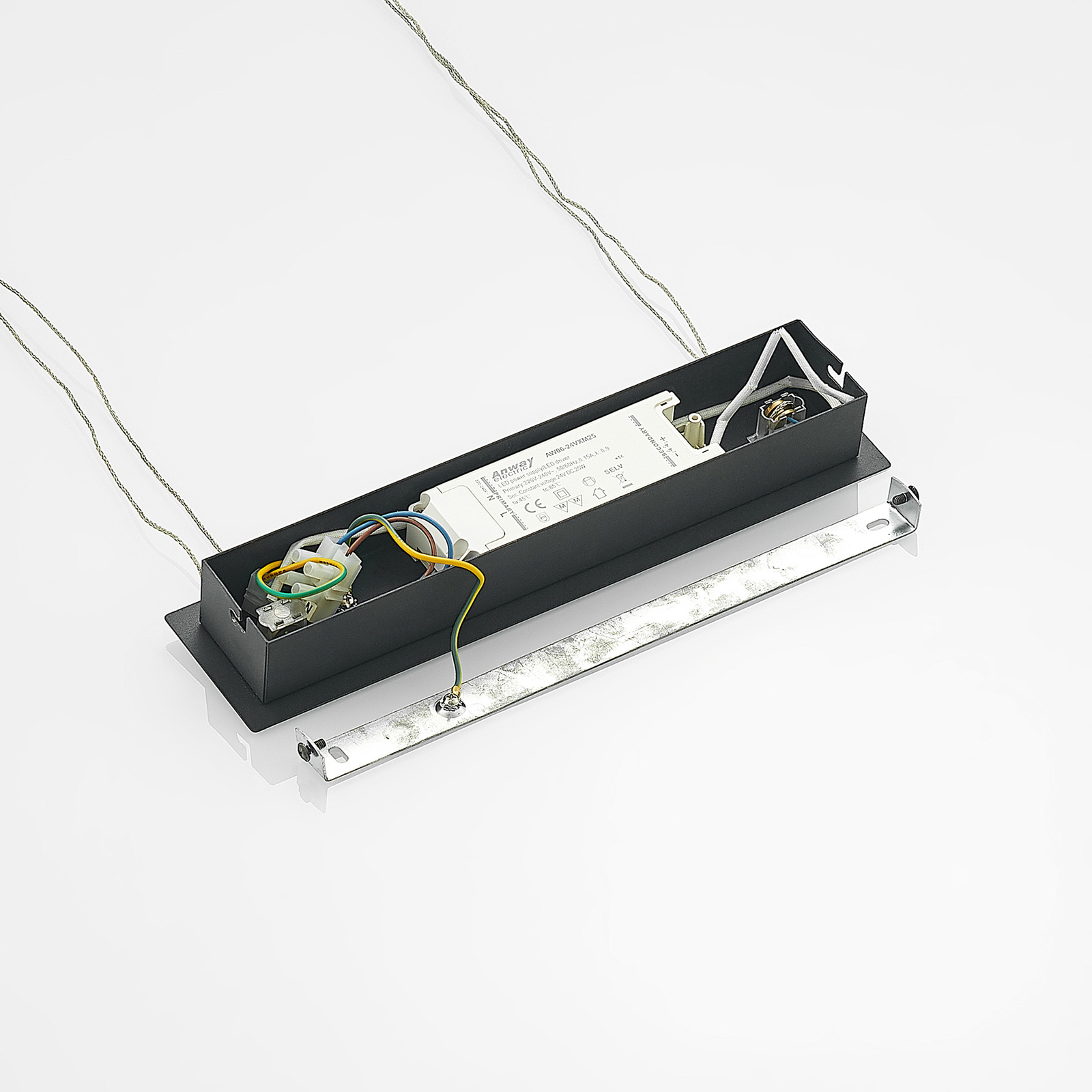 Lucande Berina LED-hengelampe, CCT, røykglass