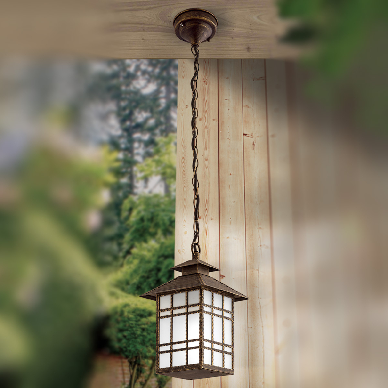 Traditionel Ilka udendørs hængelampe med kæde