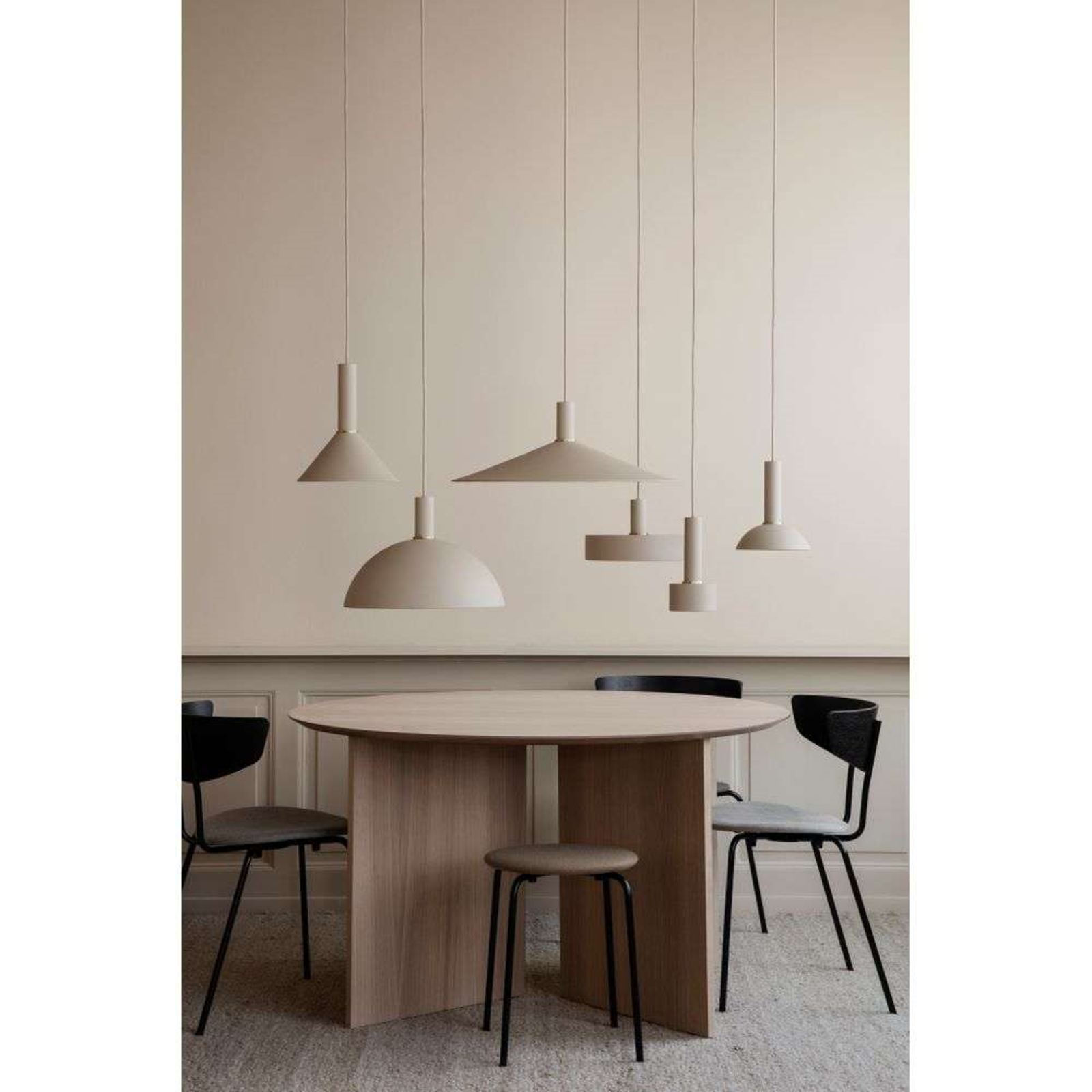 Collect Lustră Pendul Record High Light Grey - ferm LIVING