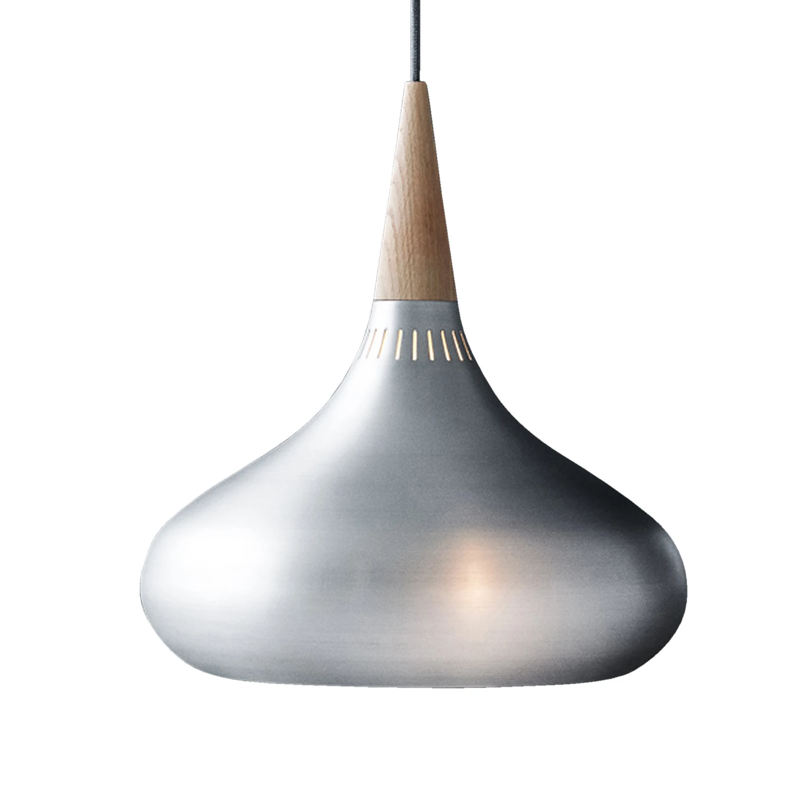 FRITZ HANSEN Orient P2 Ciondolo in alluminio/quercia Ø 34 cm