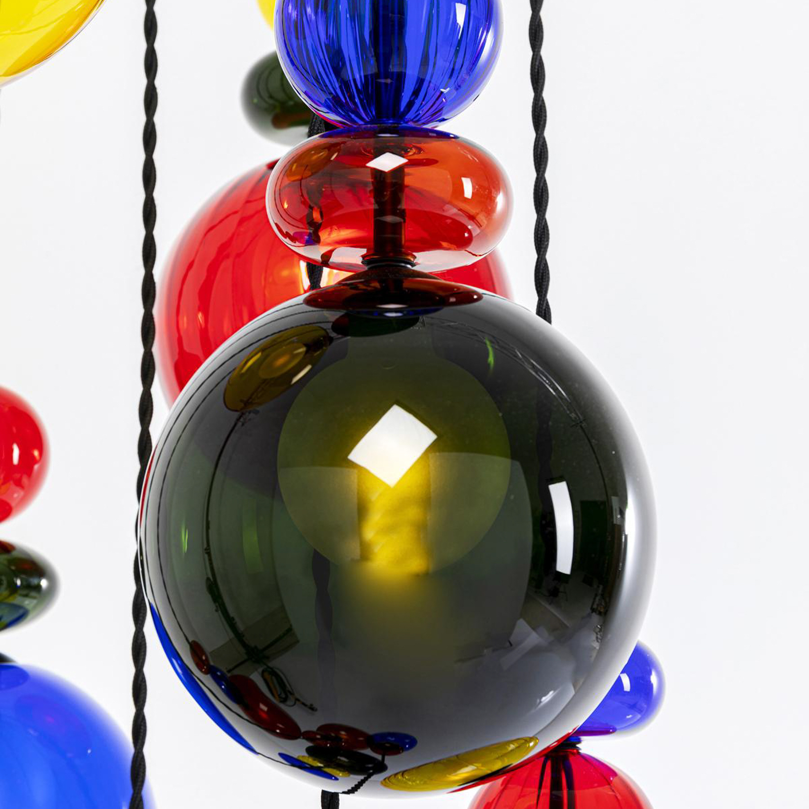 Kare Mazzo Nove lampada a sospensione, vetro multicolore, 9 luci