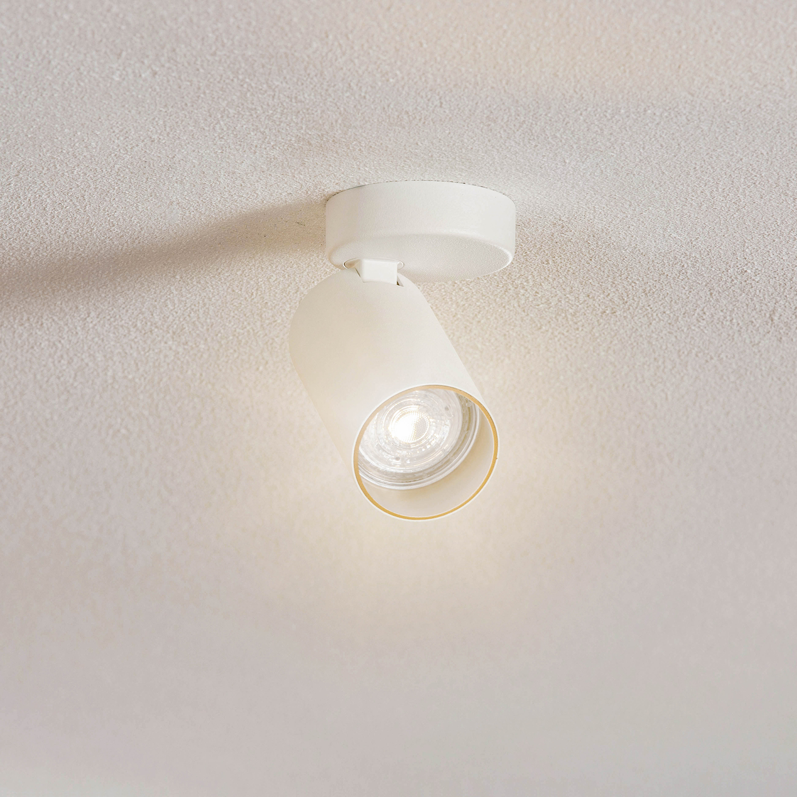 Spot plafond Mono I blanc, intérieur doré, 1 lampe
