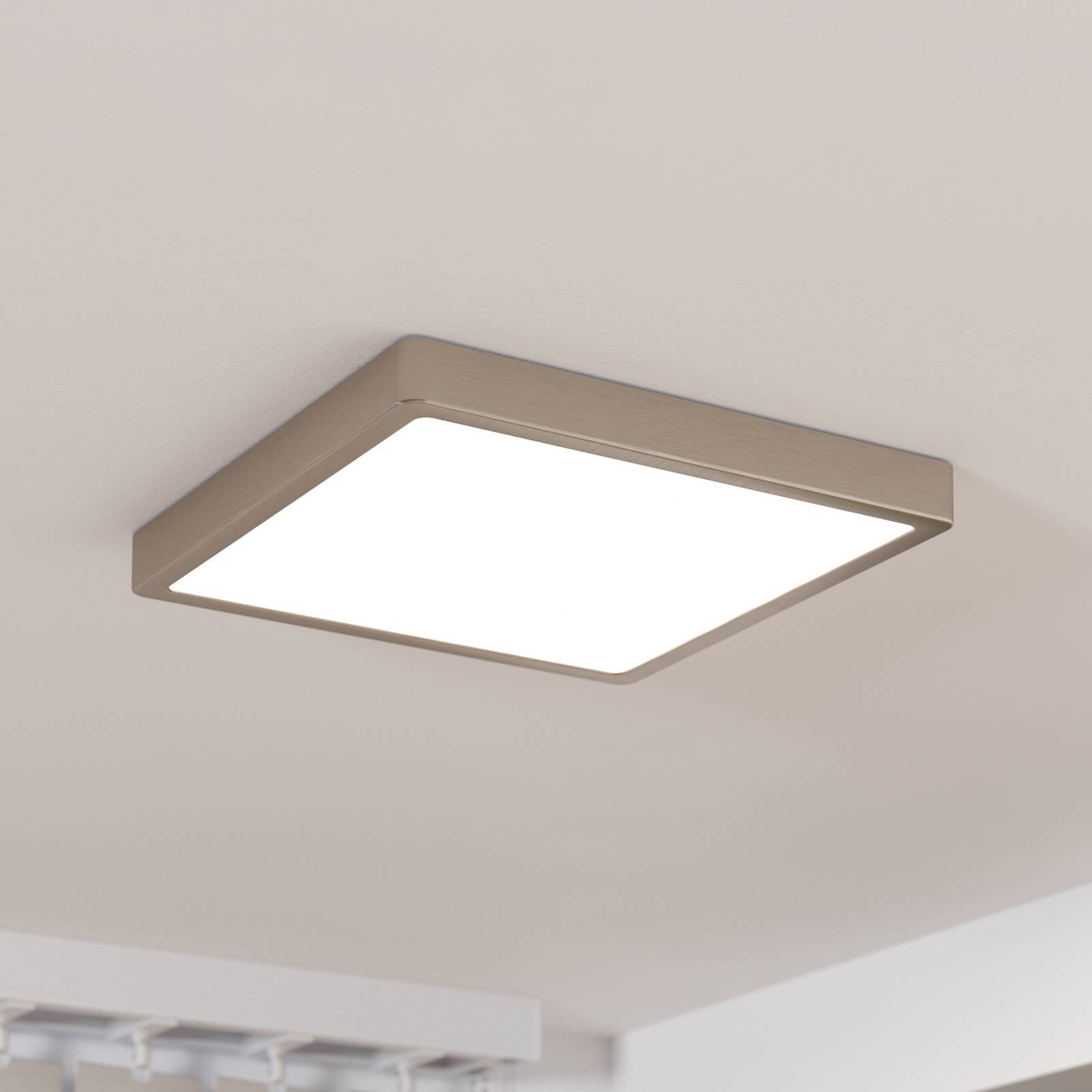 LED-Anbaupanel Fueva 5 IP20 830 nickel 28,5x28,5cm günstig online kaufen