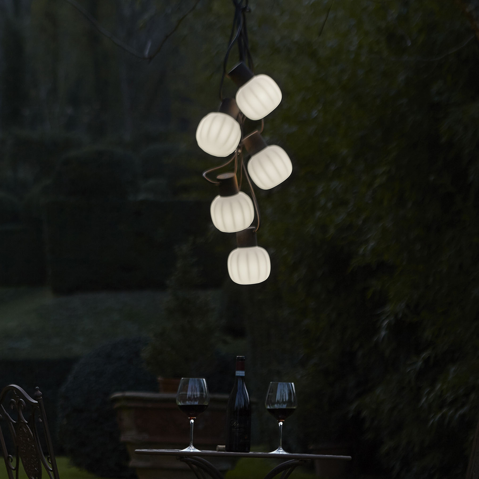 Martinelli Luce Kiki outdoor string lights 5-bulb