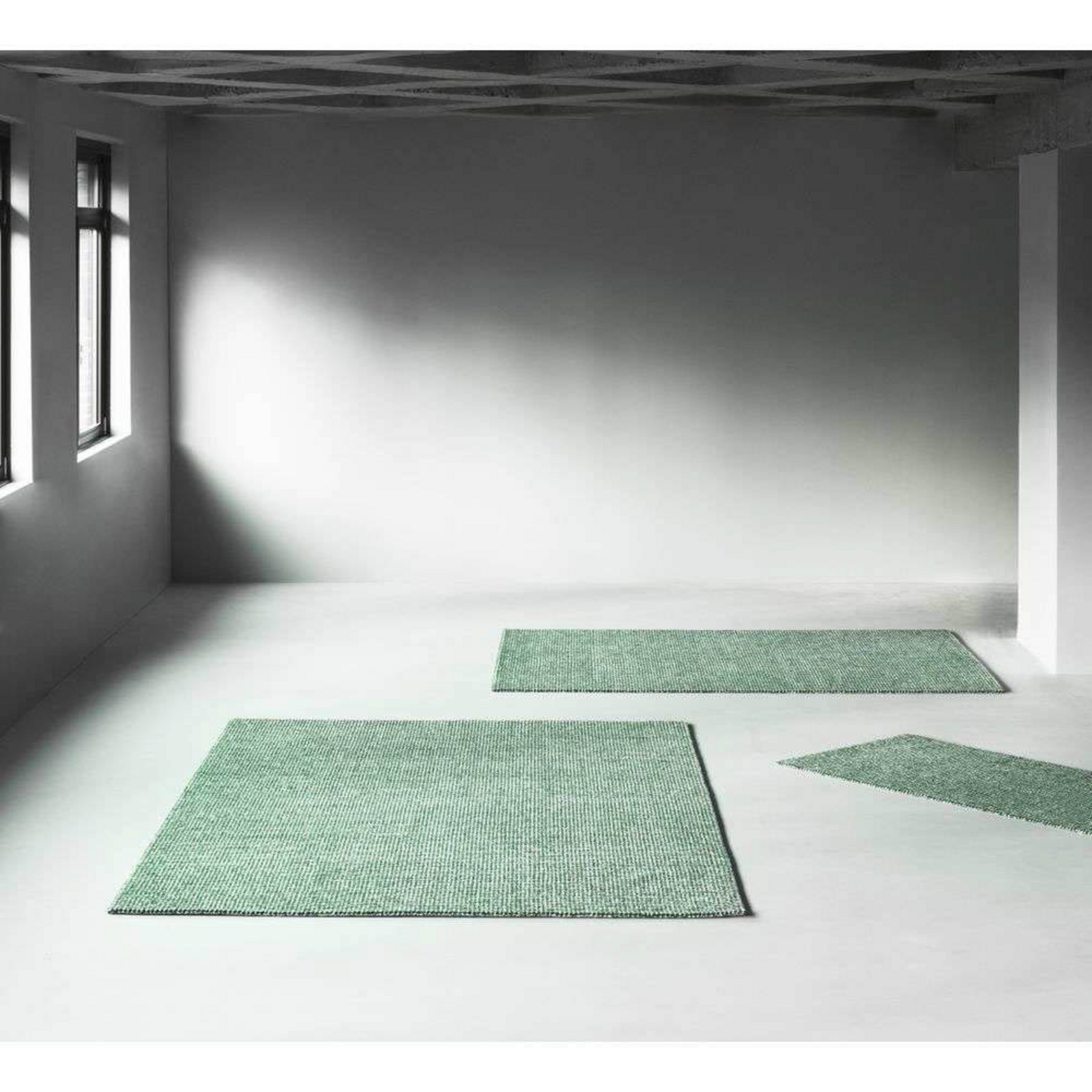 Flick cobija 170x240 Off-White/Oscuro Green - Normann Copenhagen