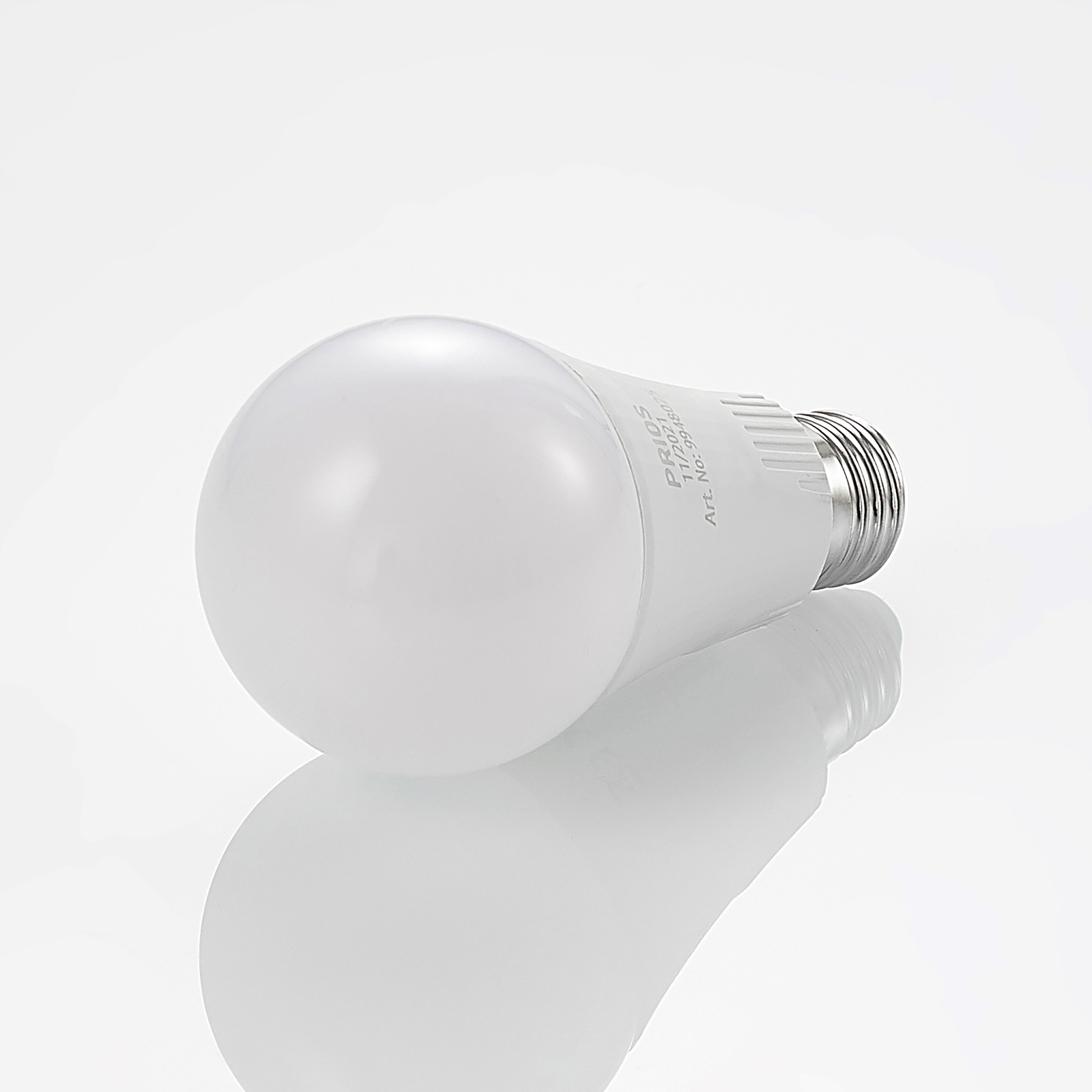 LED bulb E27 A65 15 W white 2,700 K 3-pack