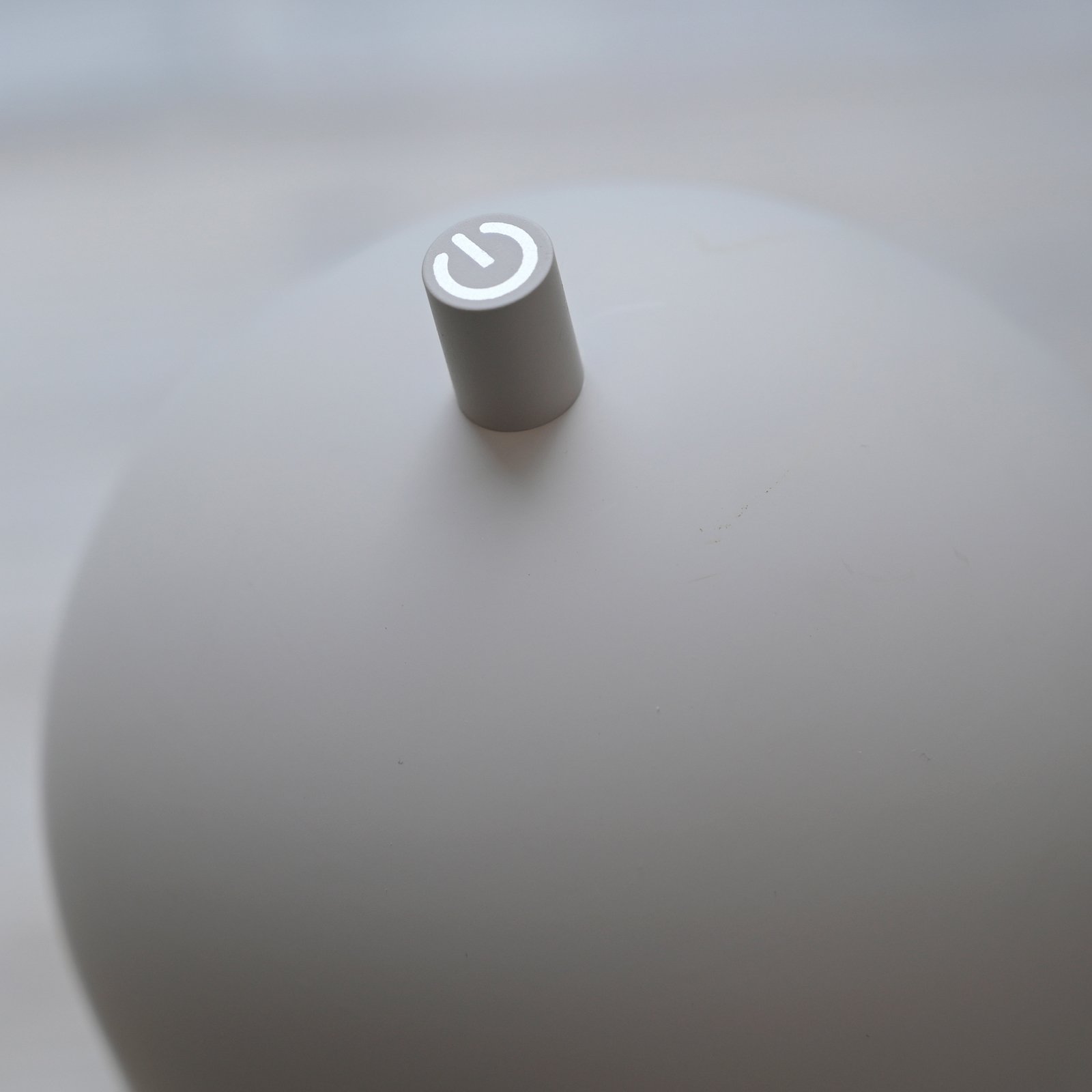 SCHÖNER WOHNEN LED-Akku-Tischlampe Bellies, Sandbrise, IP54 SCHÖNER WOHNEN LED-Akku-Tischlampe Bellies, Sandbrise, IP54