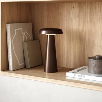 LED-bordlampe Arcello med dimmefunksjon og batteri