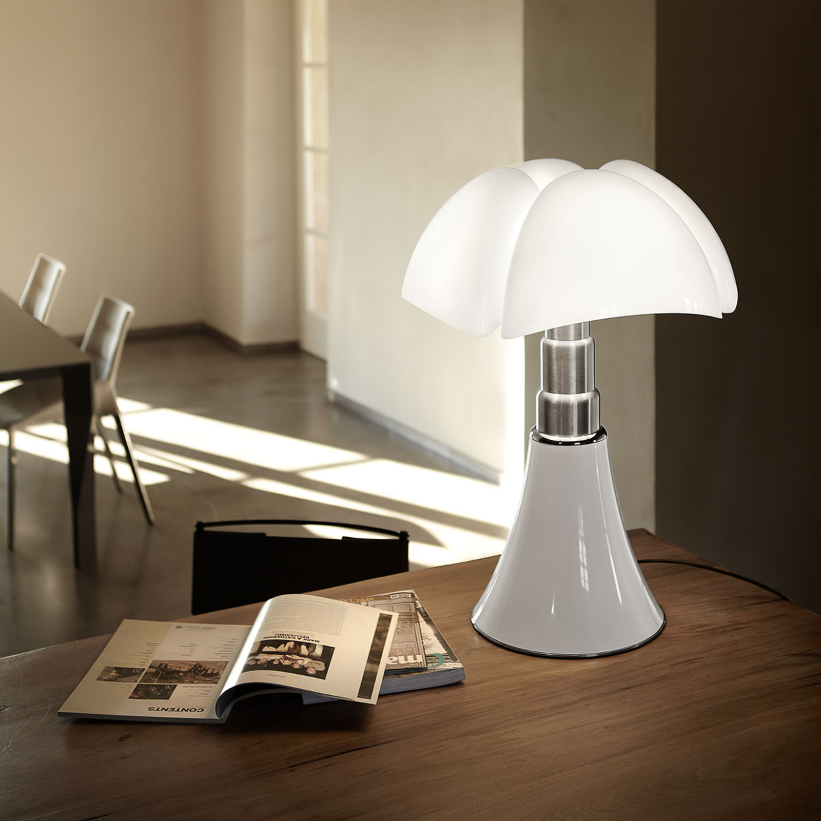 Martinelli Luce Pipistrello lámpara de mesa blanco