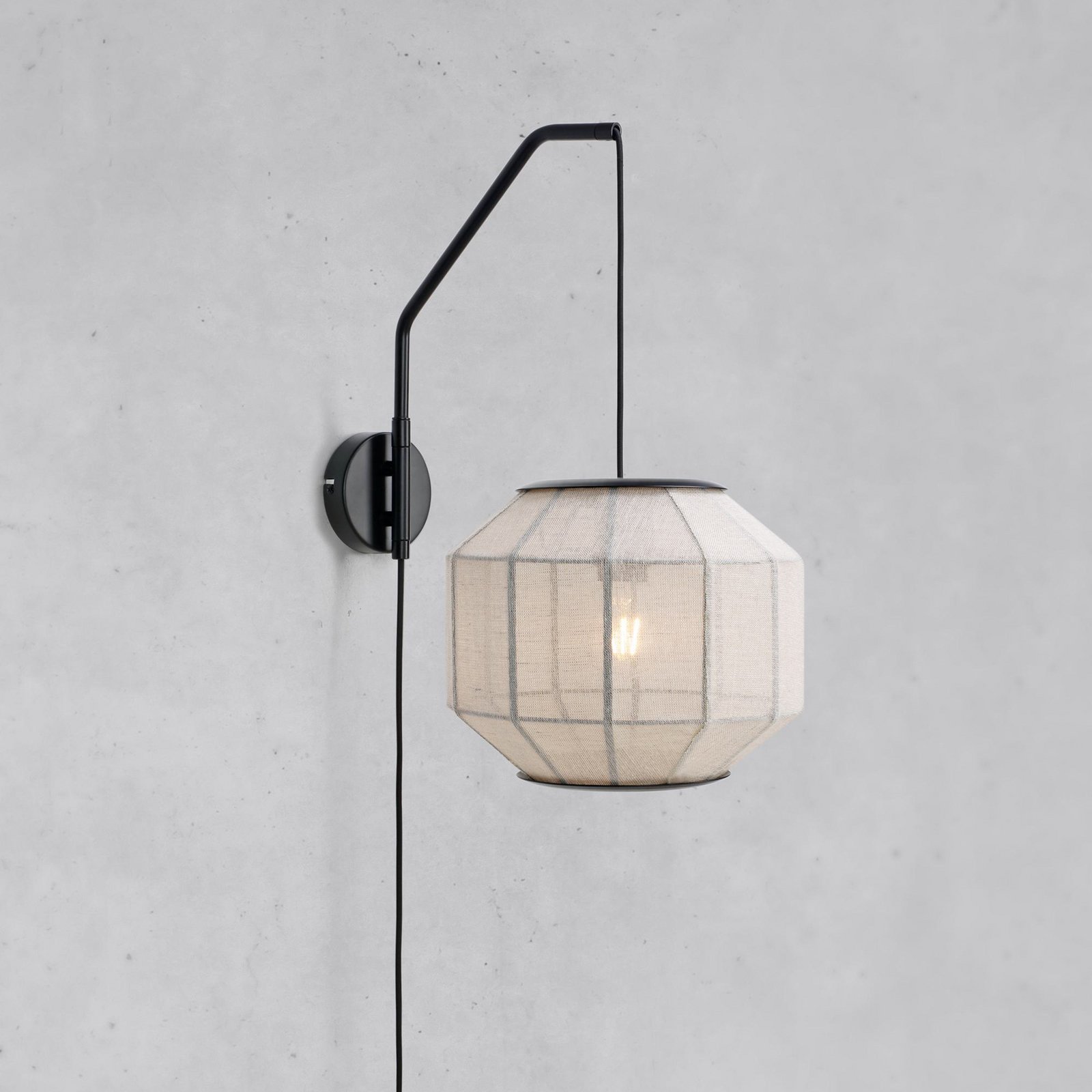Wandlamp Asuka, Ø 27 cm, beige/zwart, stof/metaal