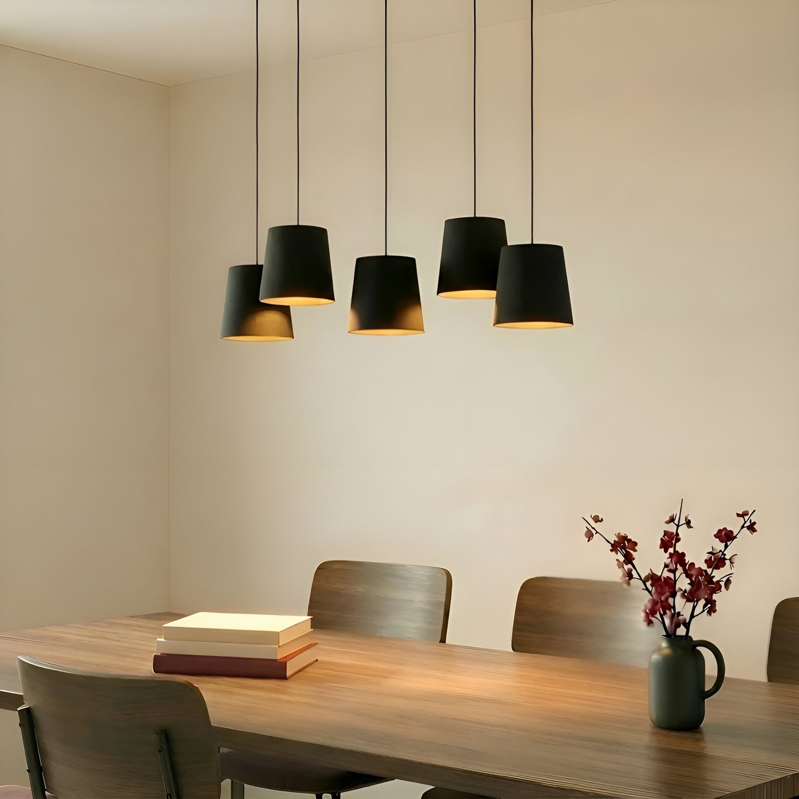 Lampa wisząca Lucande Thamila, czarna, żelazo