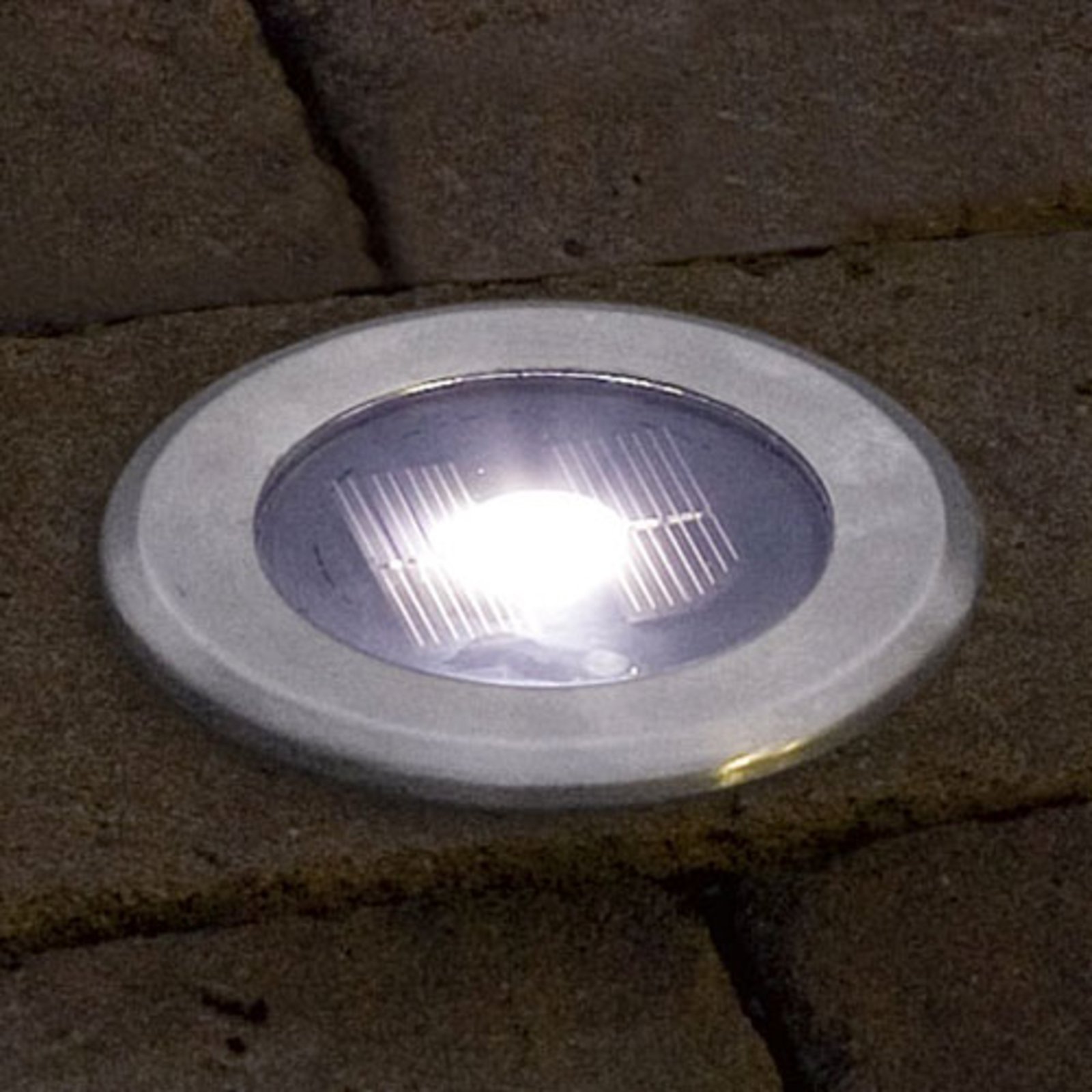 Utile lampada incasso a pavimento SOLAR LIGHT LED