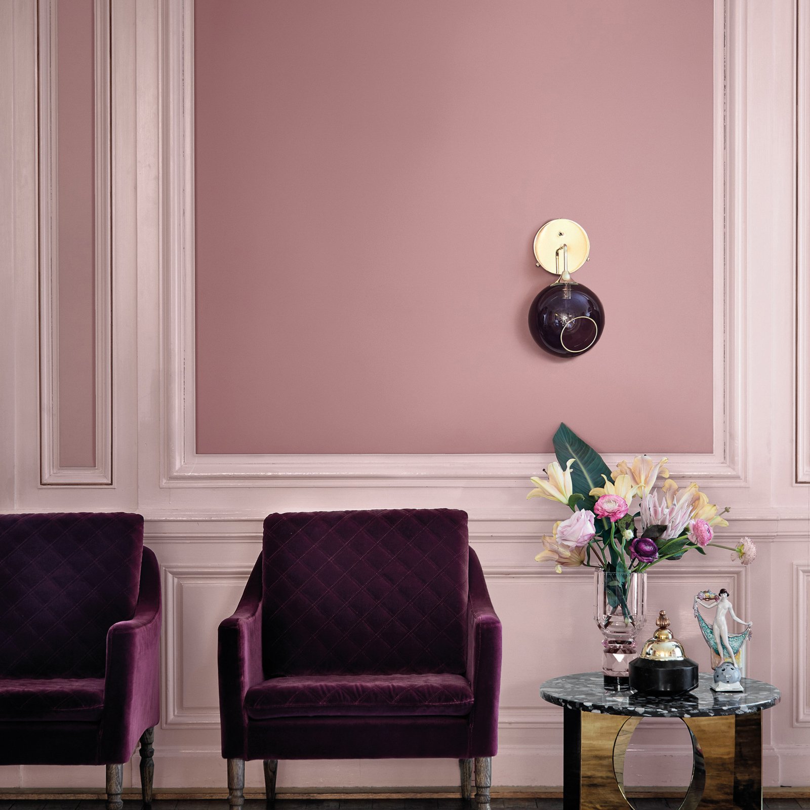 "Ballroom Short" sieninis šviestuvas, violetinės spalvos, stiklas,