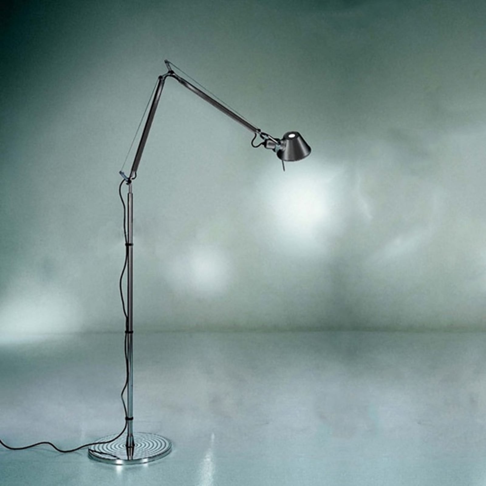 Tolomeo Gulvlampe Sort Artemide - Stue - Aluminium