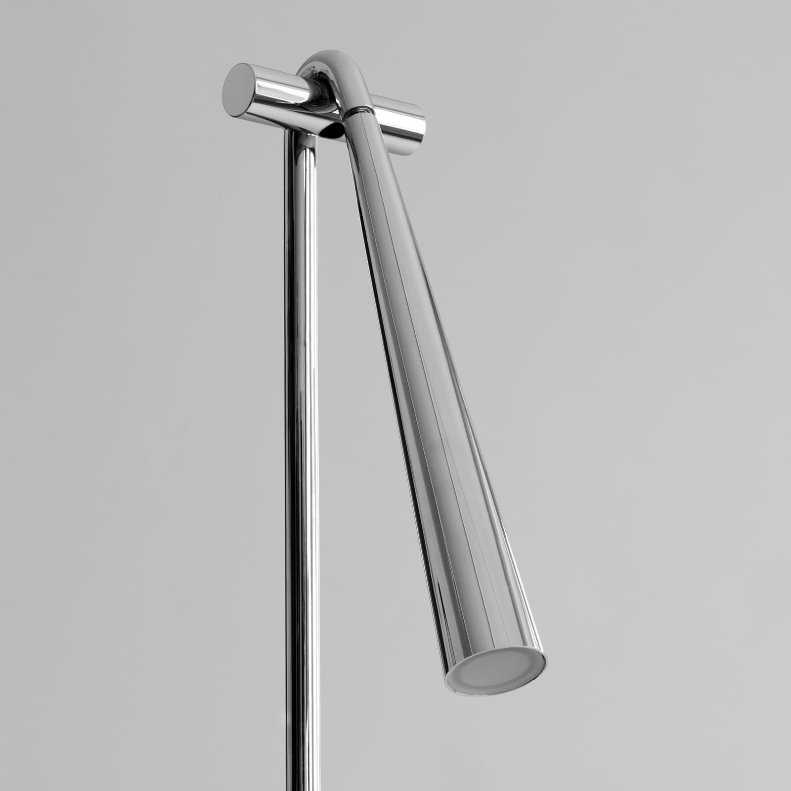 Candeeiro de pé SNAKE, cromado, altura 130 cm - 101 Copenhagen