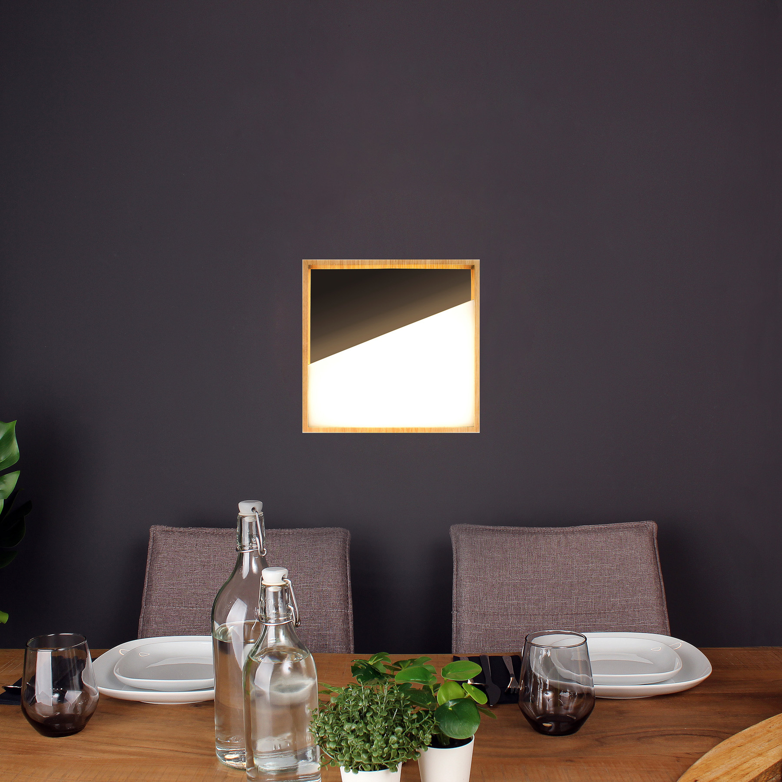 Vista LED-vegglampe, svart/lyst tre, 30 x 30 cm