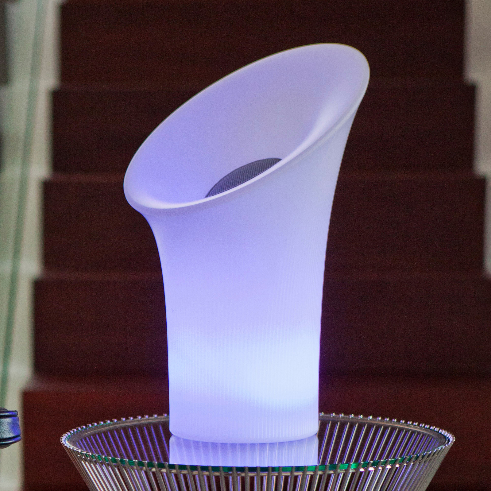 Newgarden Nipper LED-Lampe mit Lautsprecher
