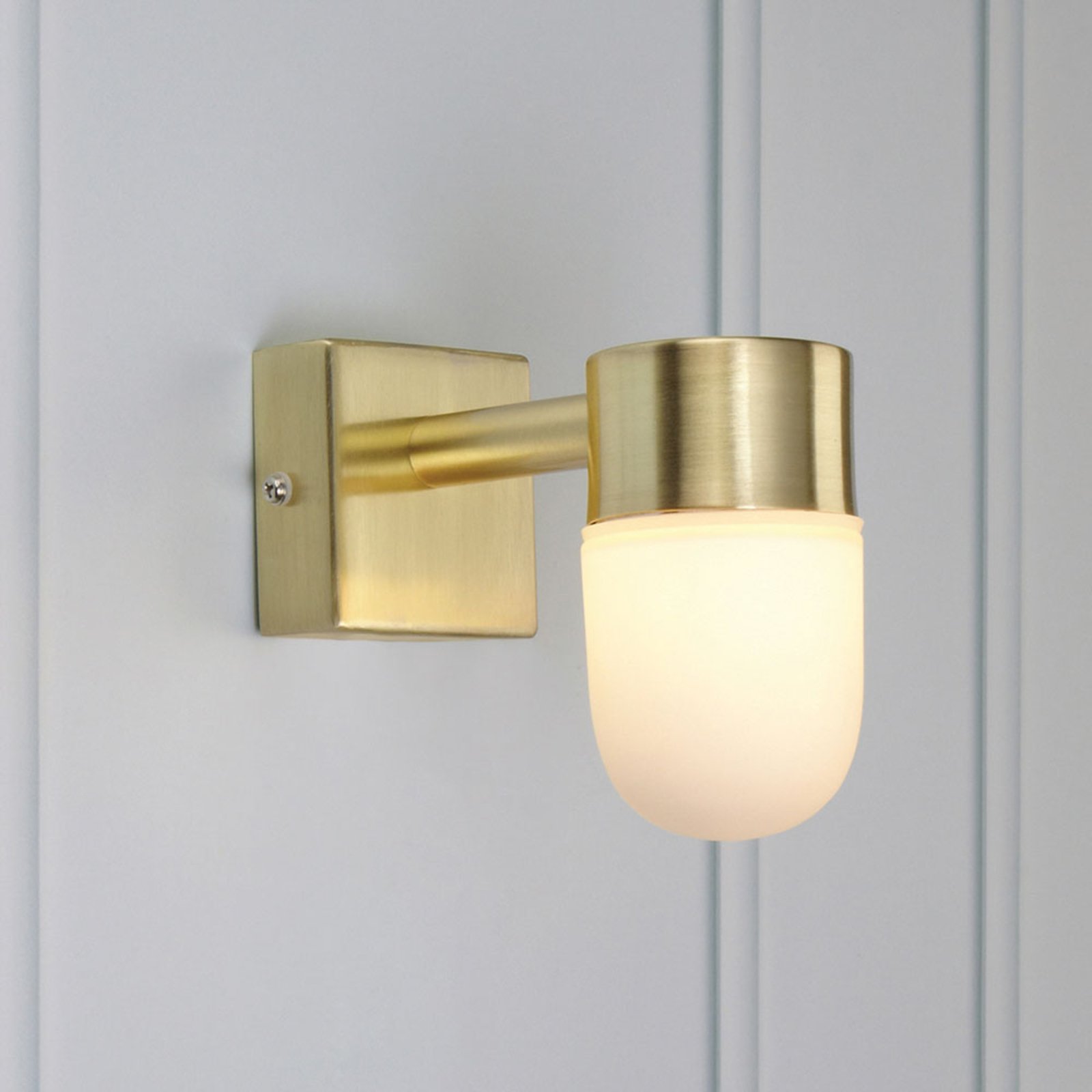 Menton loftlampe til badeværelse, IP44