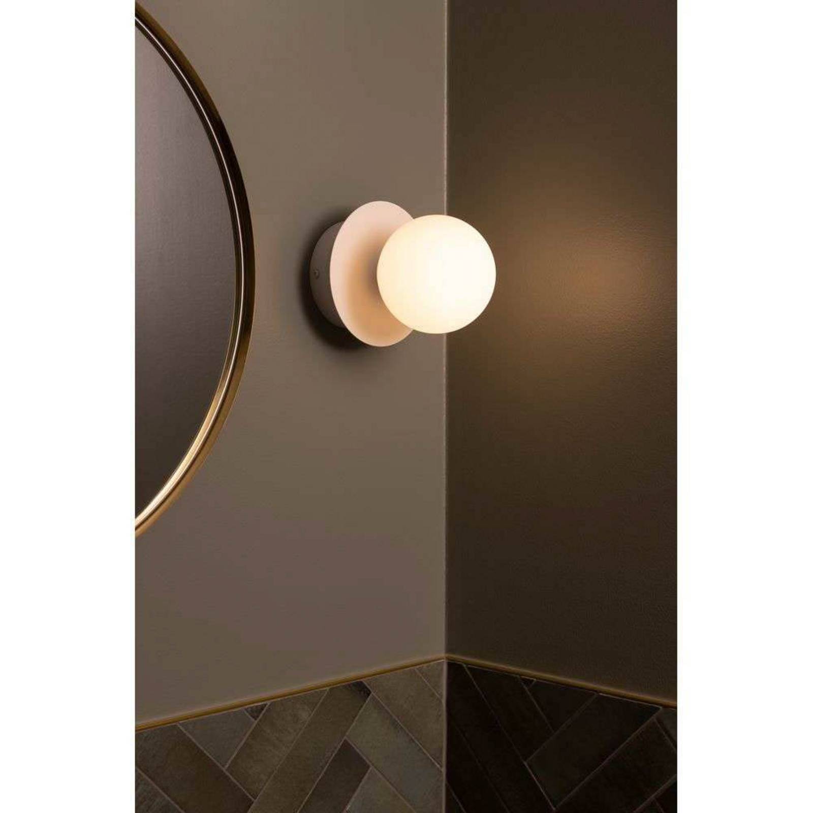  Globen Lighting Globen Lighting Wandlampe Art Deco, Weiß/weiß, ø 16 Cm, Ip44 