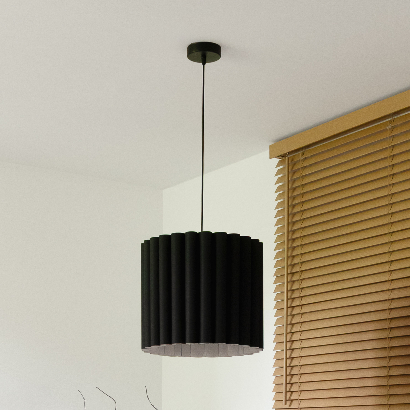 Aria pendant light, black, microfibre, E27