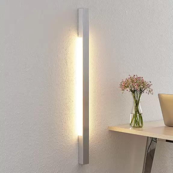 Lampenwelt Arcchio Ivano LED-Wandleuchte, 91 cm, alu