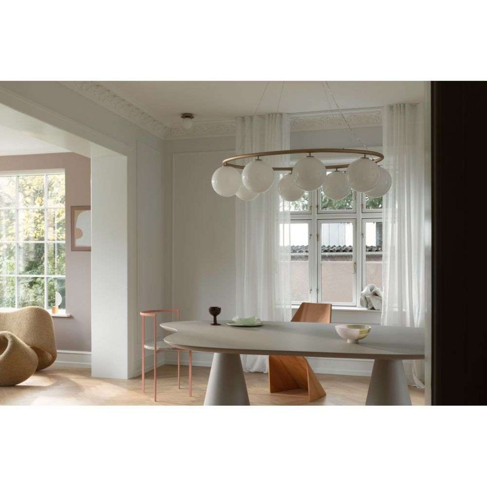 Nuura Aps Aplică de perete Nuura Liila 1 Ø 14 cm IP44 auriu/opal - Baie - Scandinavă - auriu opal - Metal