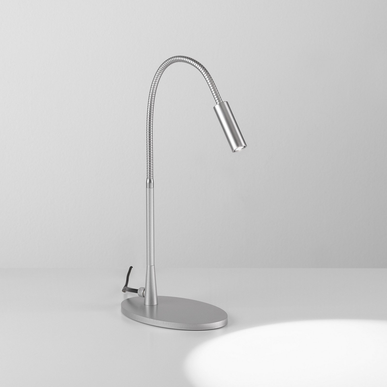 Egger Licht EGG DLS Zooom LED lampă de masă braț flexibil culoarea platinei - Camera de zi / sufragerie - modern - platină - Metal