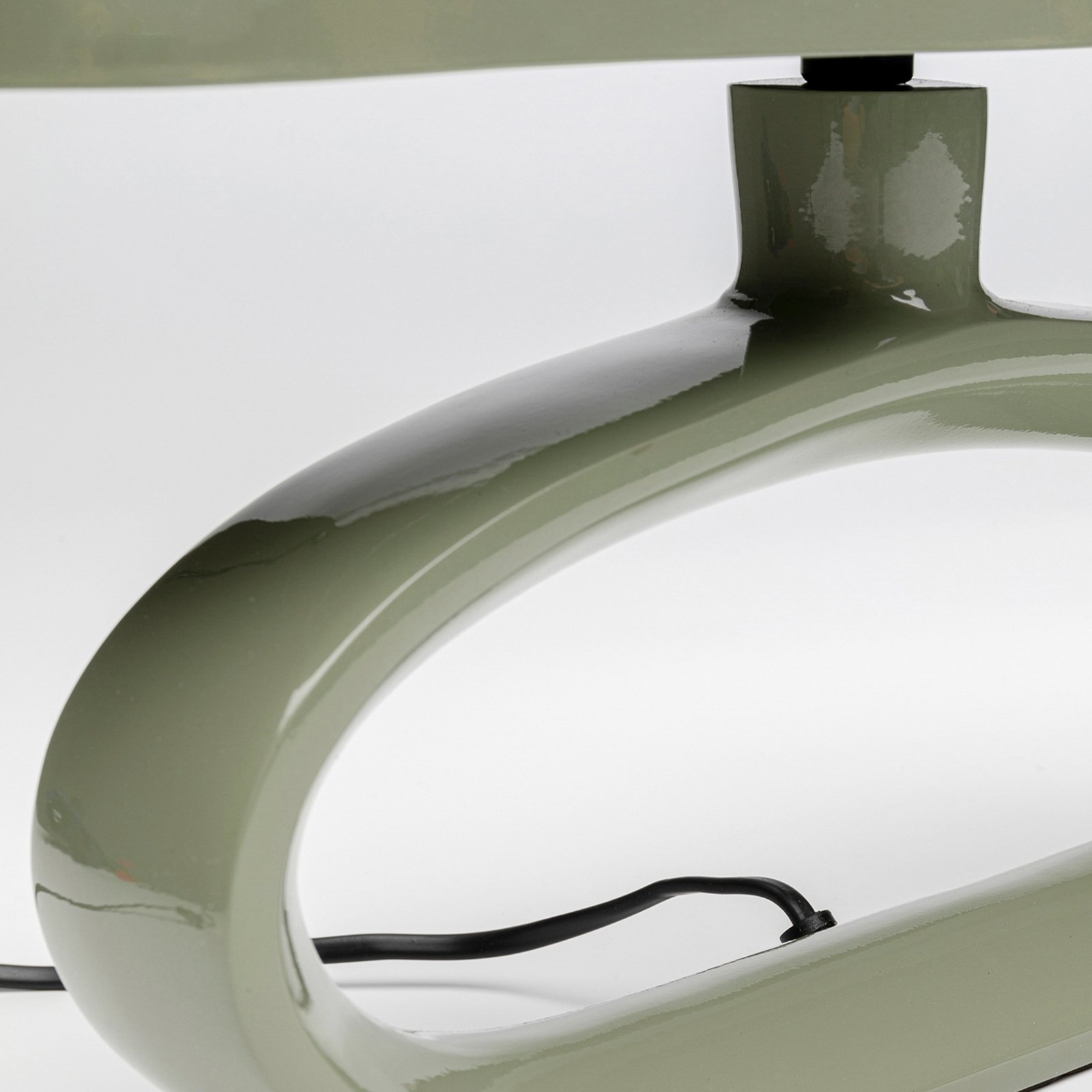 Kare namizna svetilka Suki, sivkasto zelena, kovina, 26 cm, E14 Kare namizna svetilka Suki, sivkasto zelena, kovina, 26 cm, E14