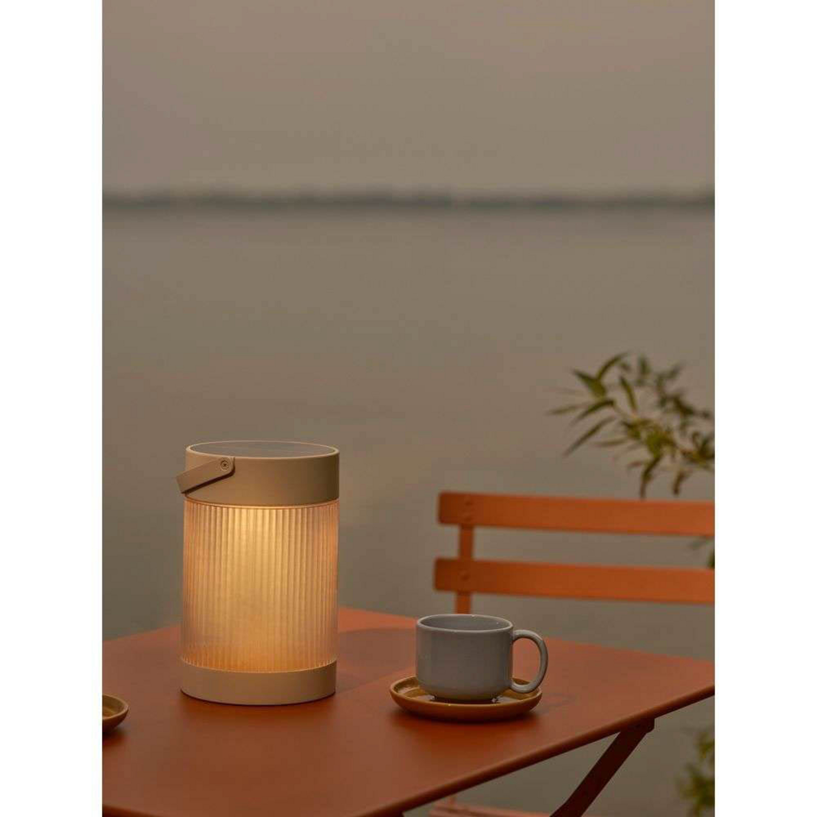 Coupar Solar Prijenosni Stolna Lampa Sandfarvet - Nordlux