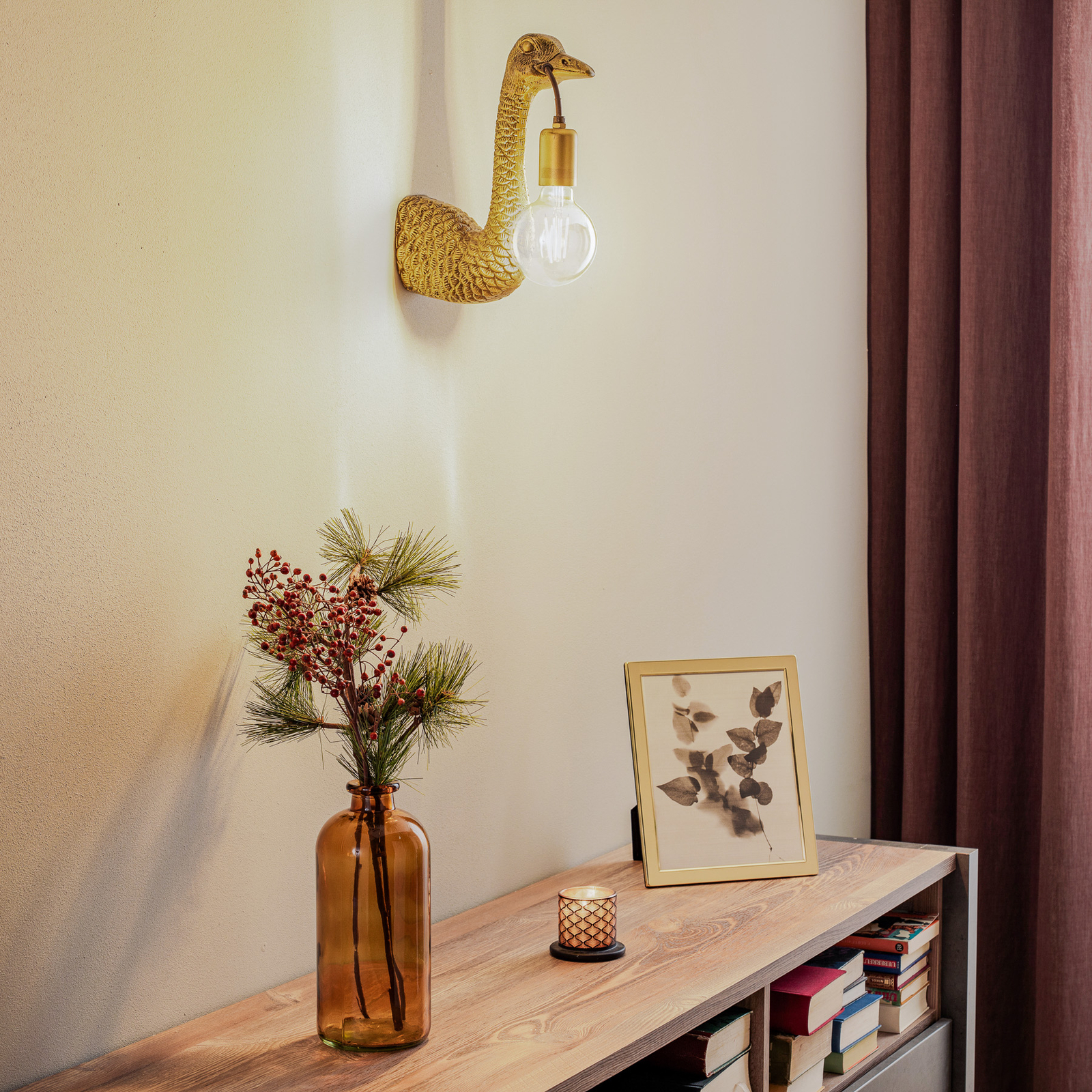 Lindby wall light Nirvathia, bouquet, brass-coloured, metal